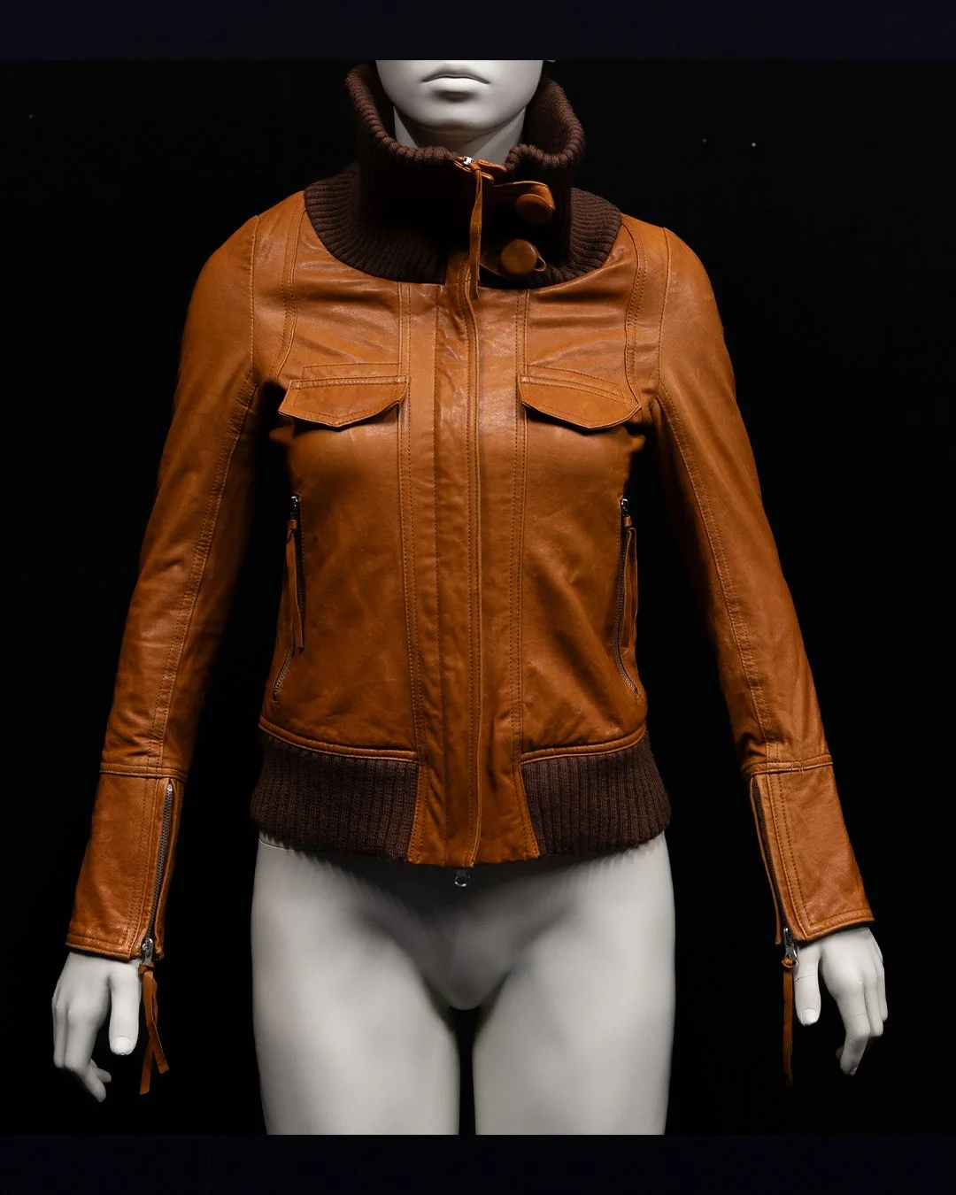 Brown Leather Jacket 01.jpg
