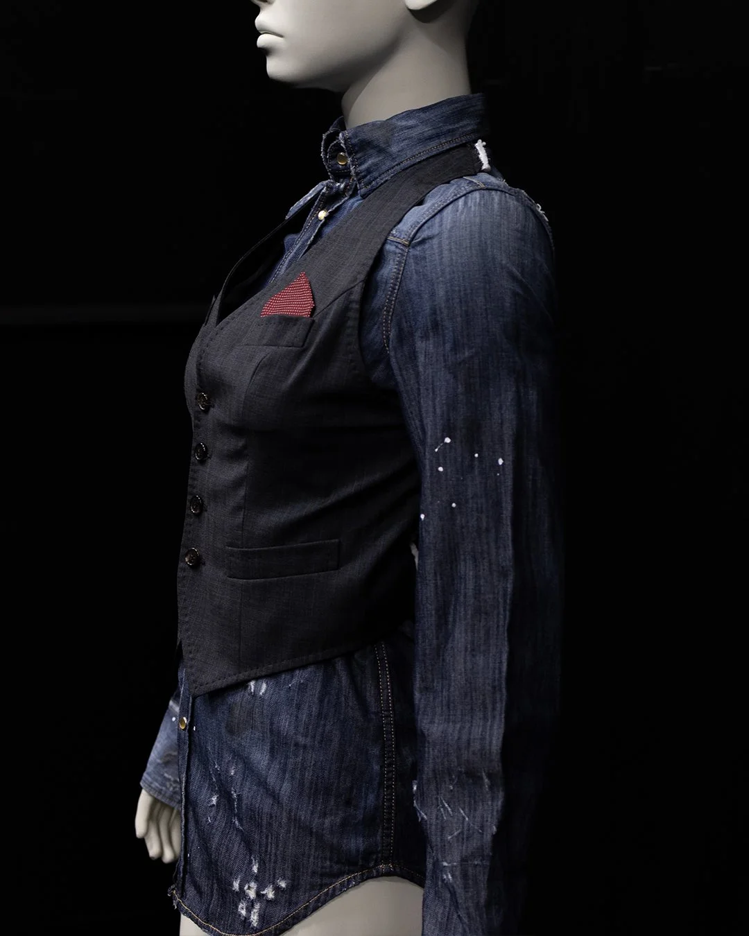 Dsquared Hankerchief 02.jpg