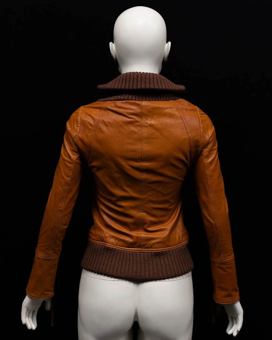 Brown Leather Jacket 06.jpg