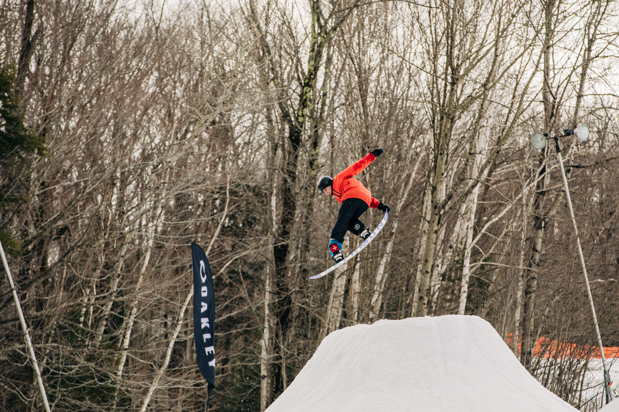 01_red-bull-all-snow-7.png
