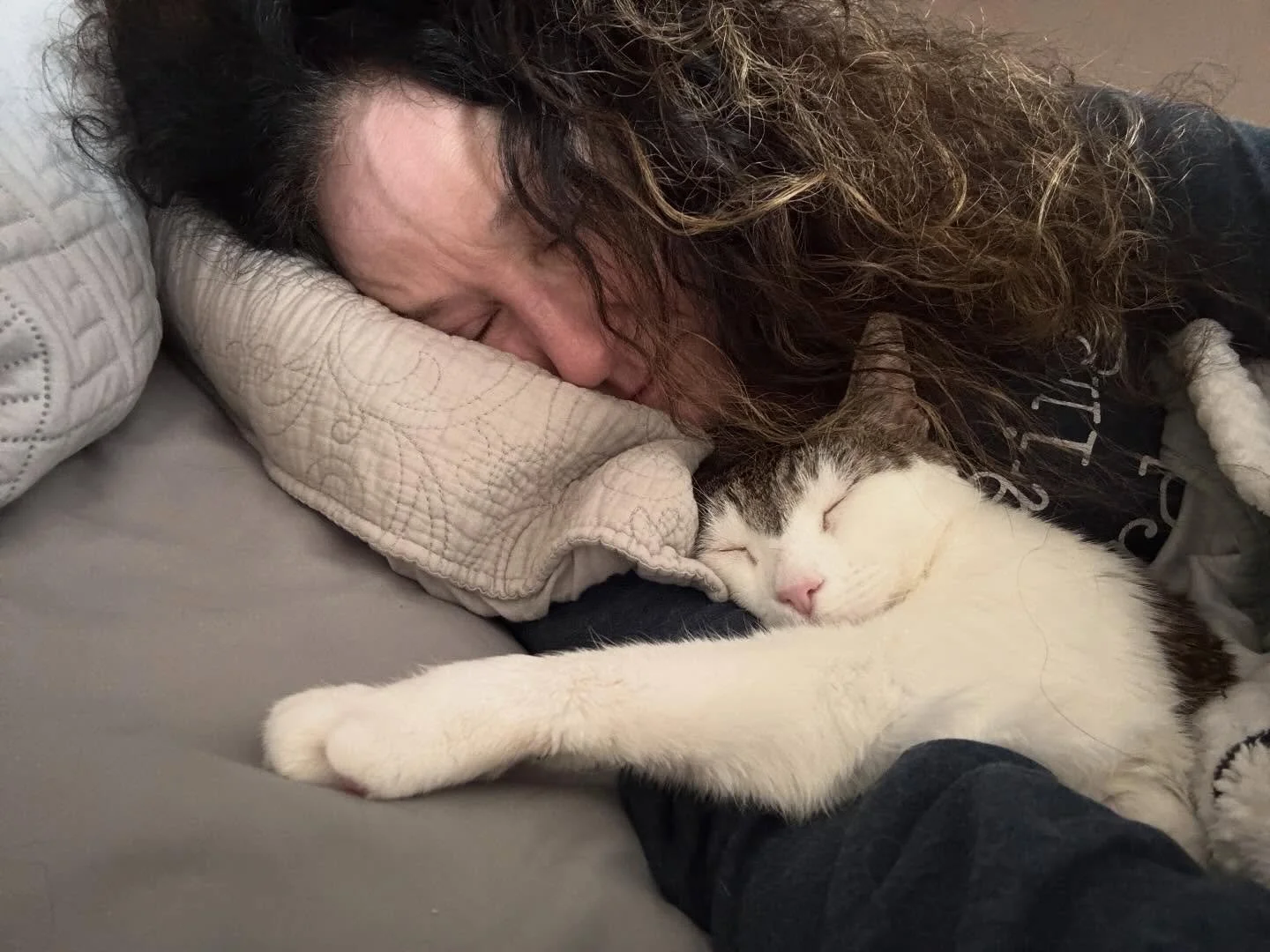 The sweetest snuggle bug 😻

It blows my mind that this little beautiful being trusts me enough to wrap herself in my arms and sleep soundly. She knows I&rsquo;ll protect her so she can let her guard down.

I try to imagine scenarios from her perspec