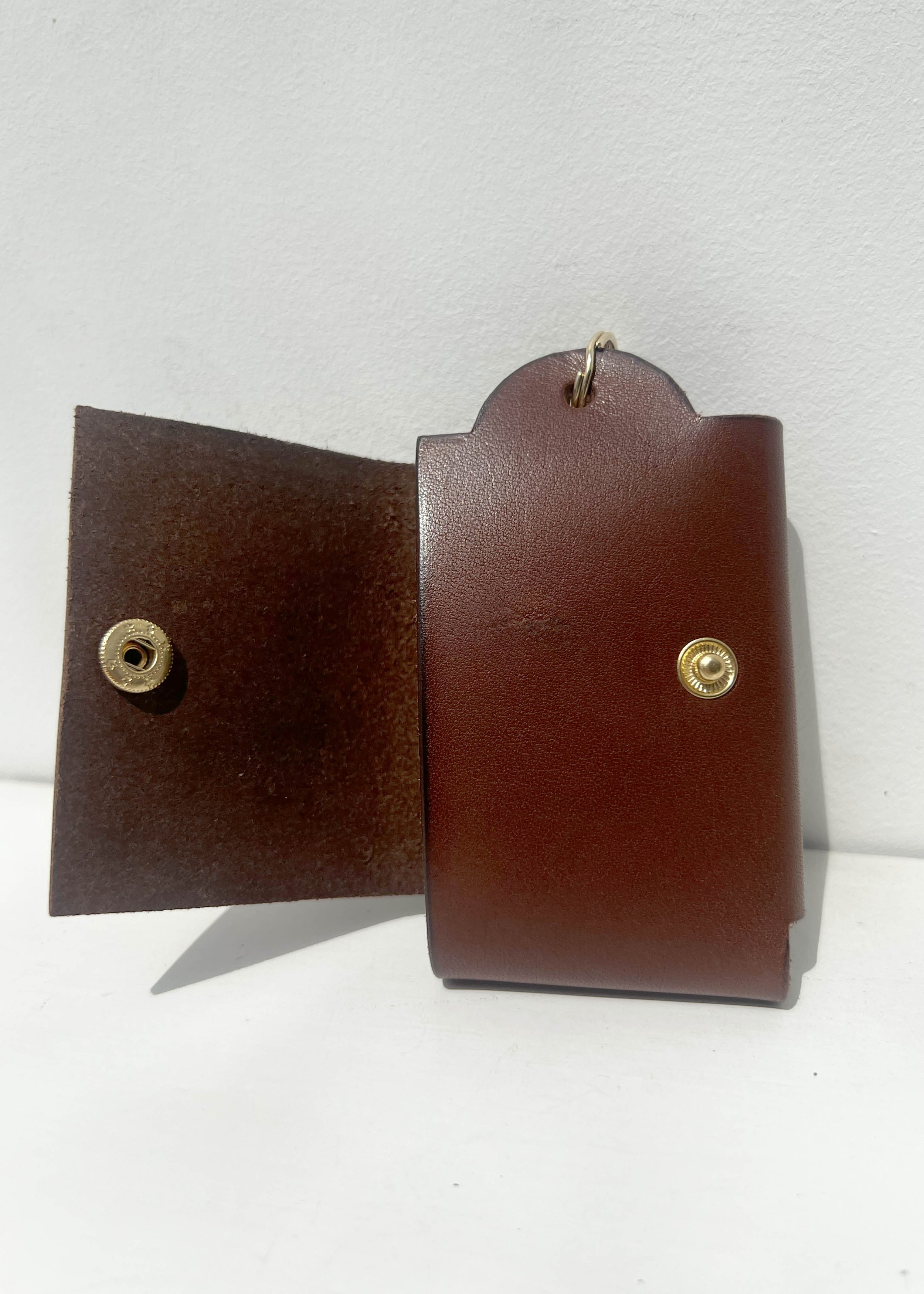Alex Keycase in Cuoio mark.jpg