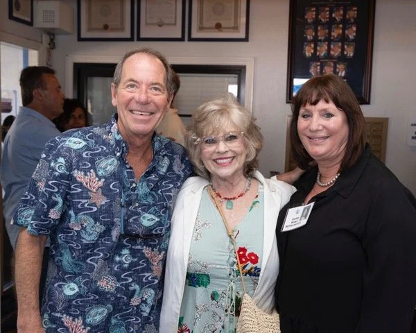 1973 reunion-48.jpeg