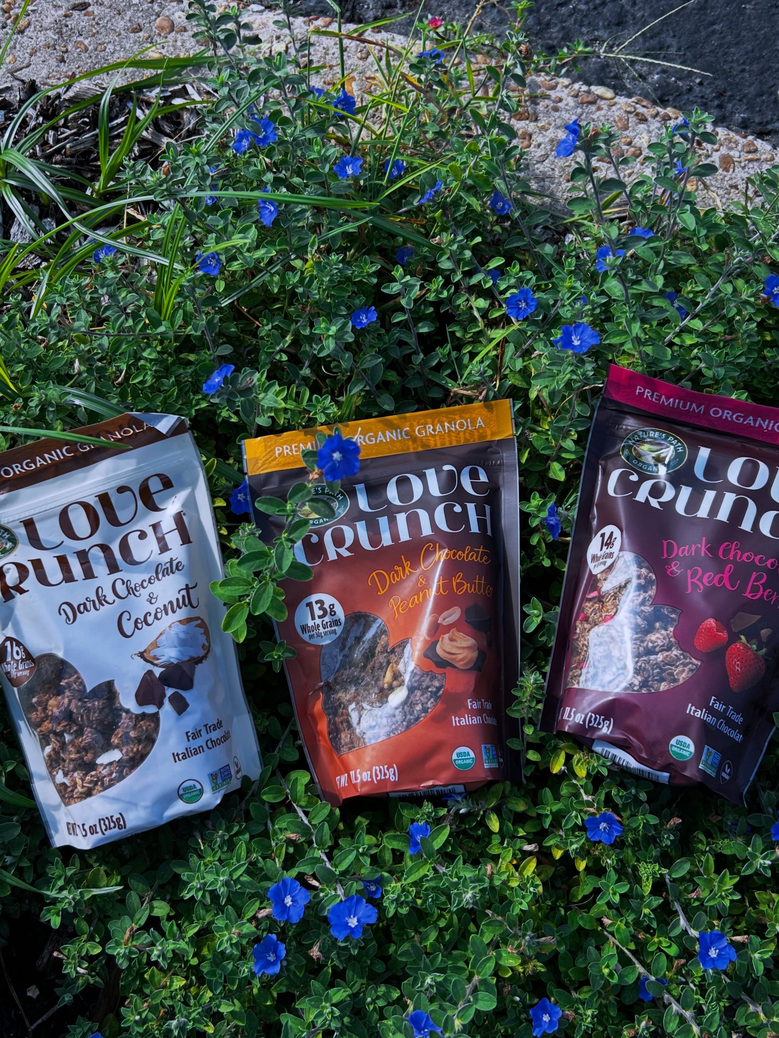 It&rsquo;s love at first crunch! 

Nature&rsquo;s Path Love Crunch Organic Granola is now on sale through Co+op Deals. Choose from Dark Chocolate &amp; Coconut, Dark Chocolate &amp; Peanut Butter, or Dark Chocolate &amp; Red Berries.

Enjoy it with m