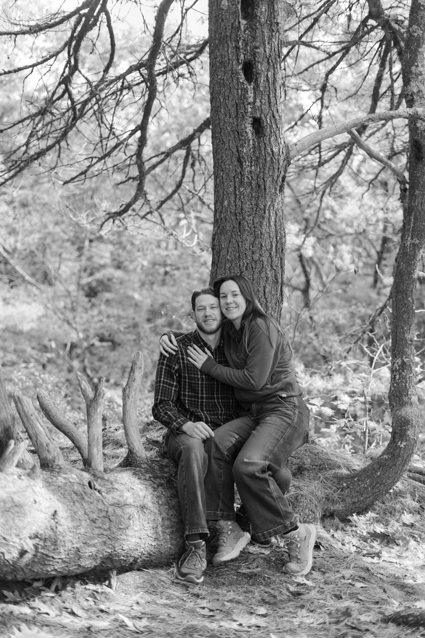 suprise-wedding-proposal-engagement-photography-bradburymt-freeport-maine-73.JPG