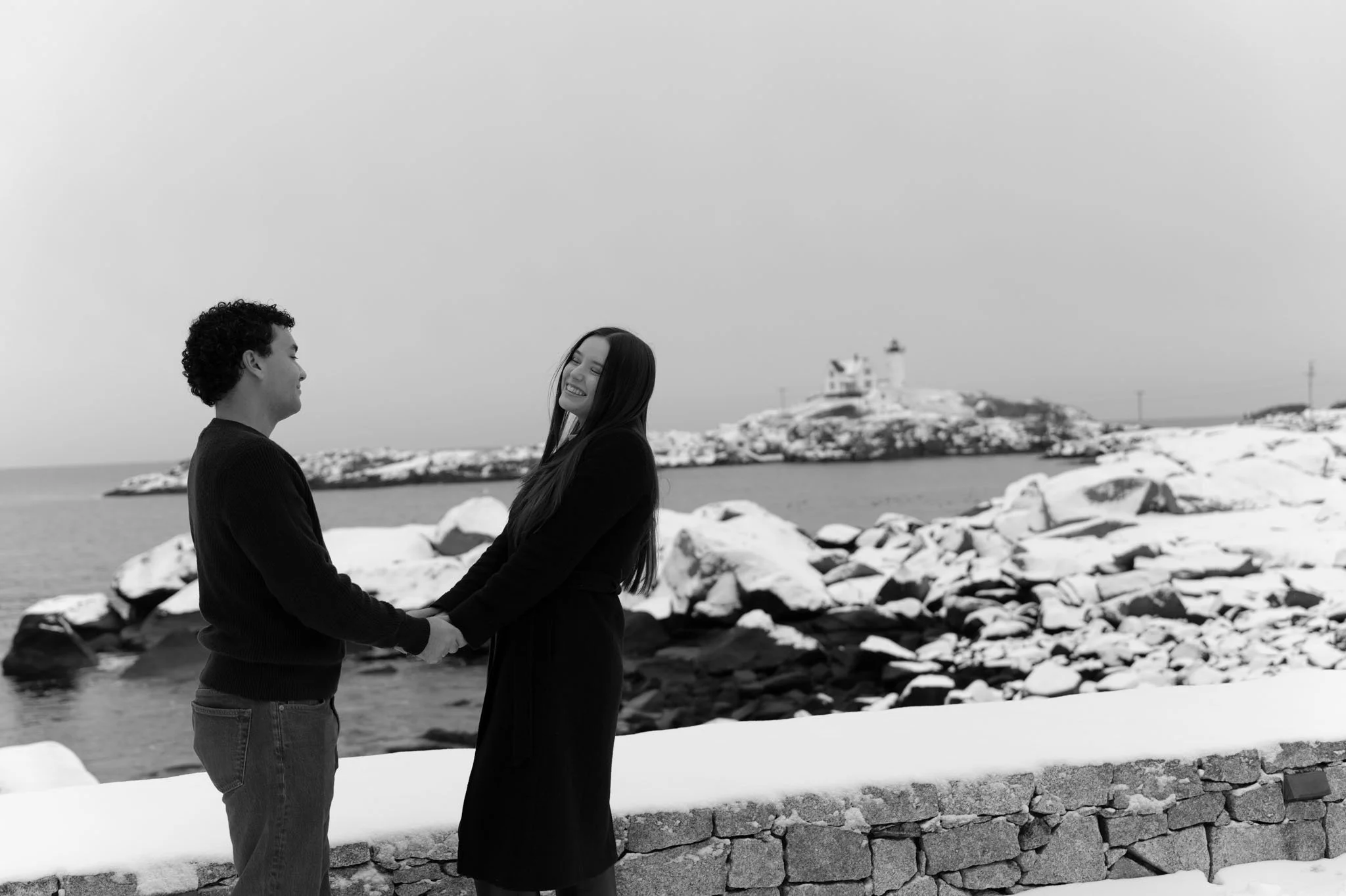 Kittery-maine-suprise-engagement-wedding-proposal-couples-portrait-session-documentary-fine-art-nubble-lighthouse-79.JPG