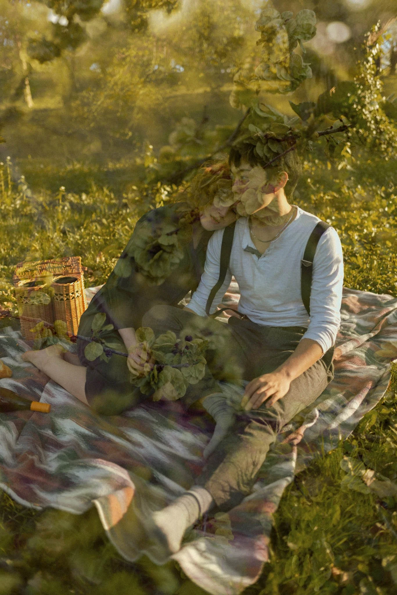 Boston_Arboretum_Picnic-Couples-Photoshoot-Engagement-session-17.JPG