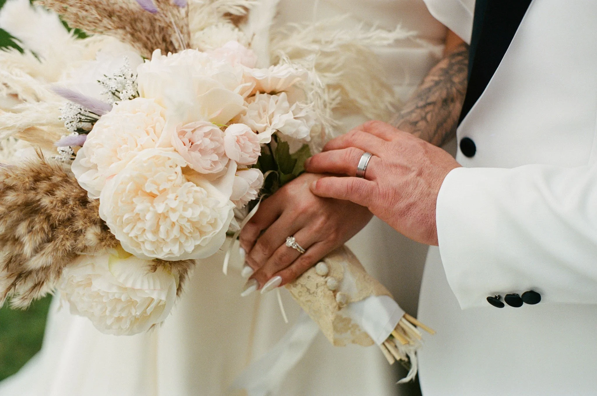 Old-orchard-maine-wedding-ceremony-photography-foxspit-bymariamylena-152.JPG