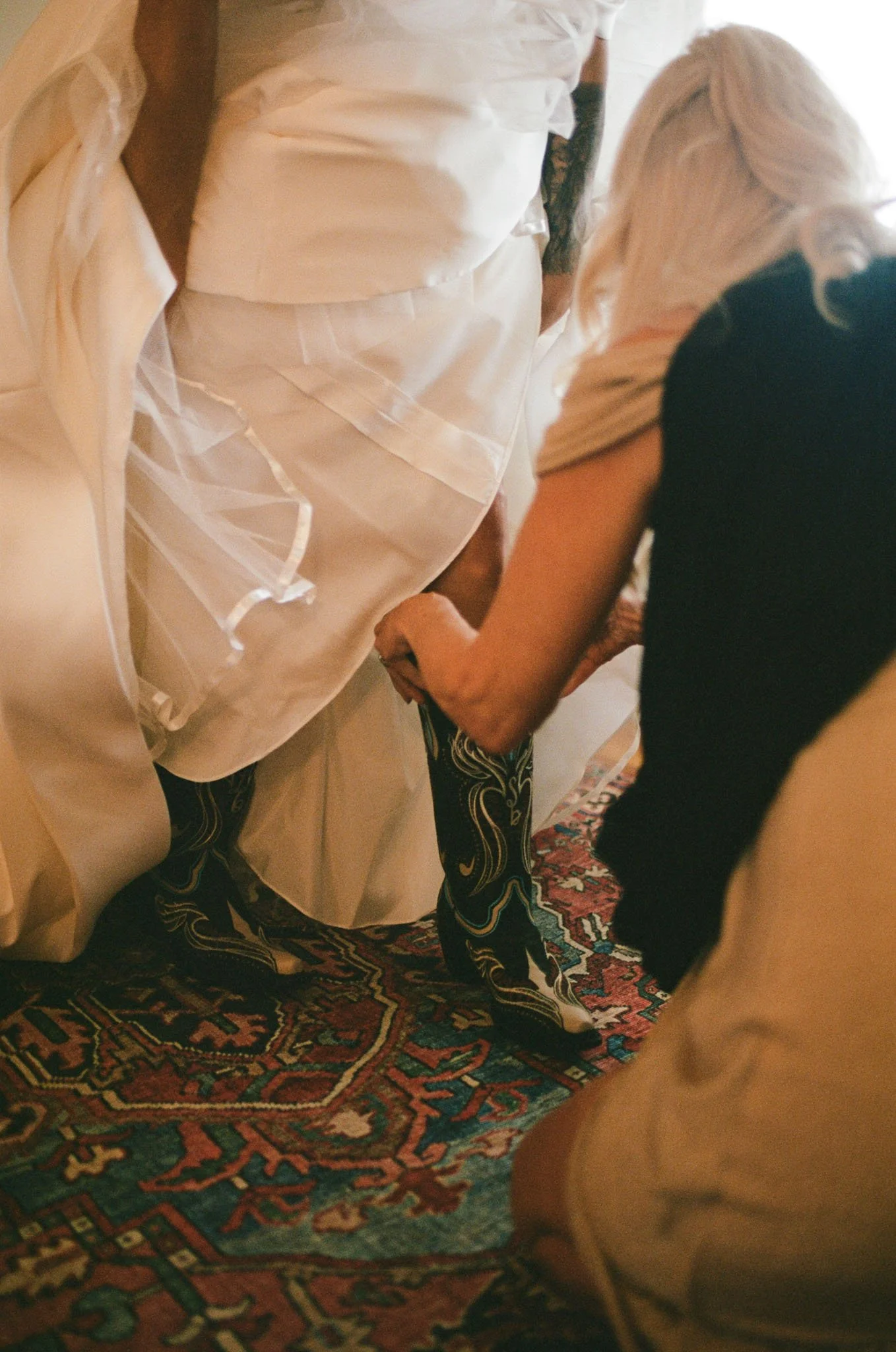 Old-orchard-maine-wedding-ceremony-photography-foxspit-bymariamylena-58.JPG