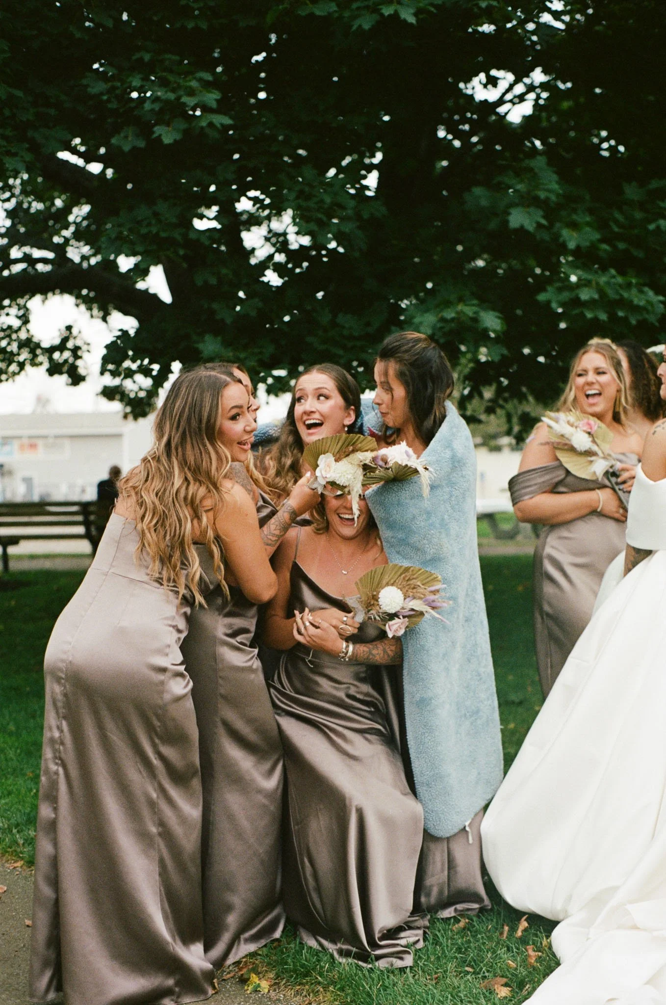 Old-orchard-maine-wedding-ceremony-photography-foxspit-bymariamylena-147.JPG