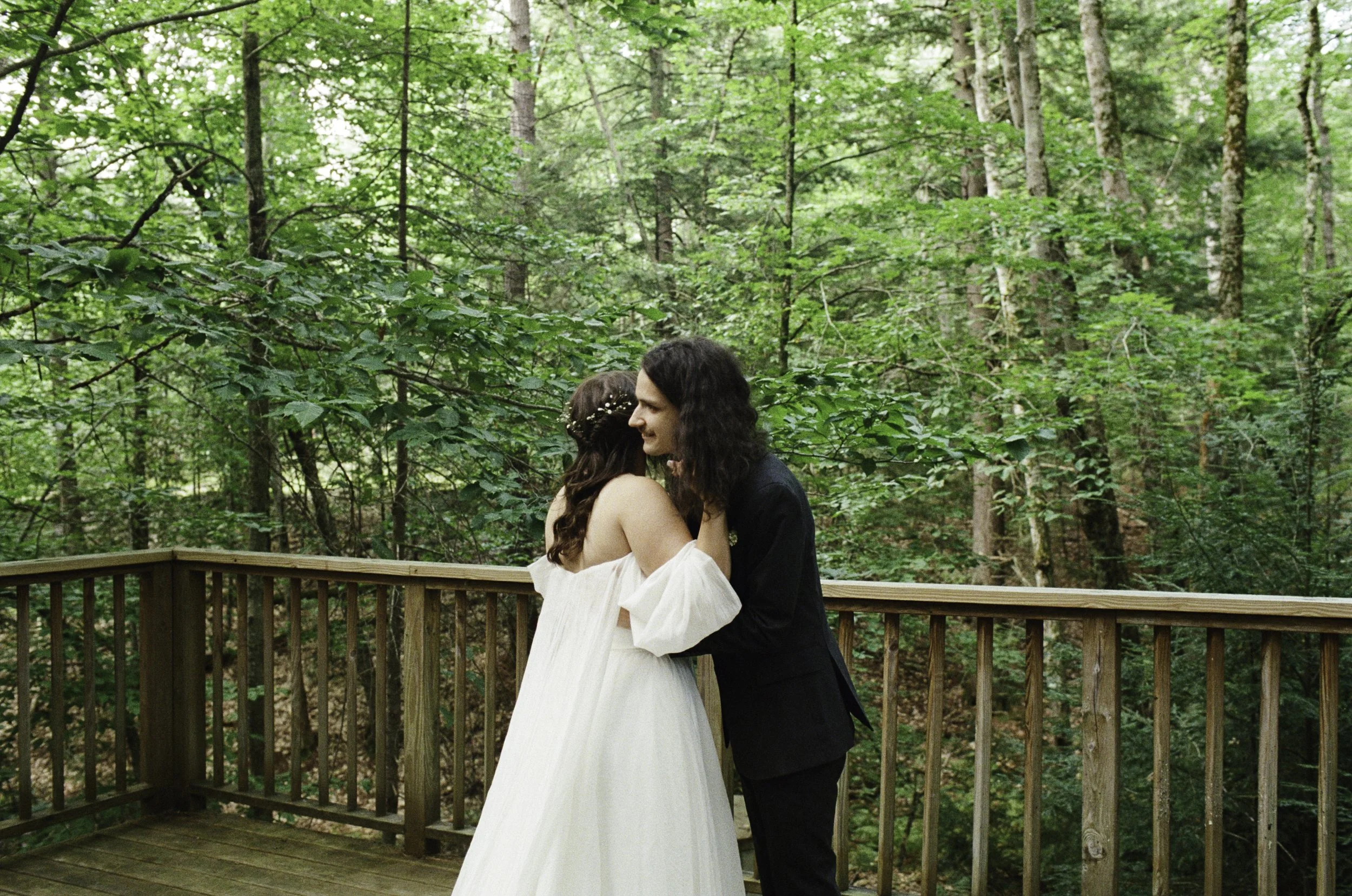 Elissa_and_david_new_hampshire_wedding_39.jpg
