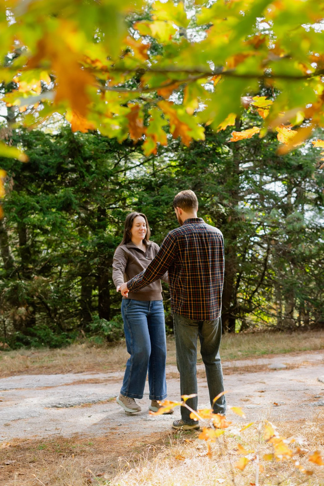 suprise-wedding-proposal-engagement-photography-bradburymt-freeport-maine-130.JPG