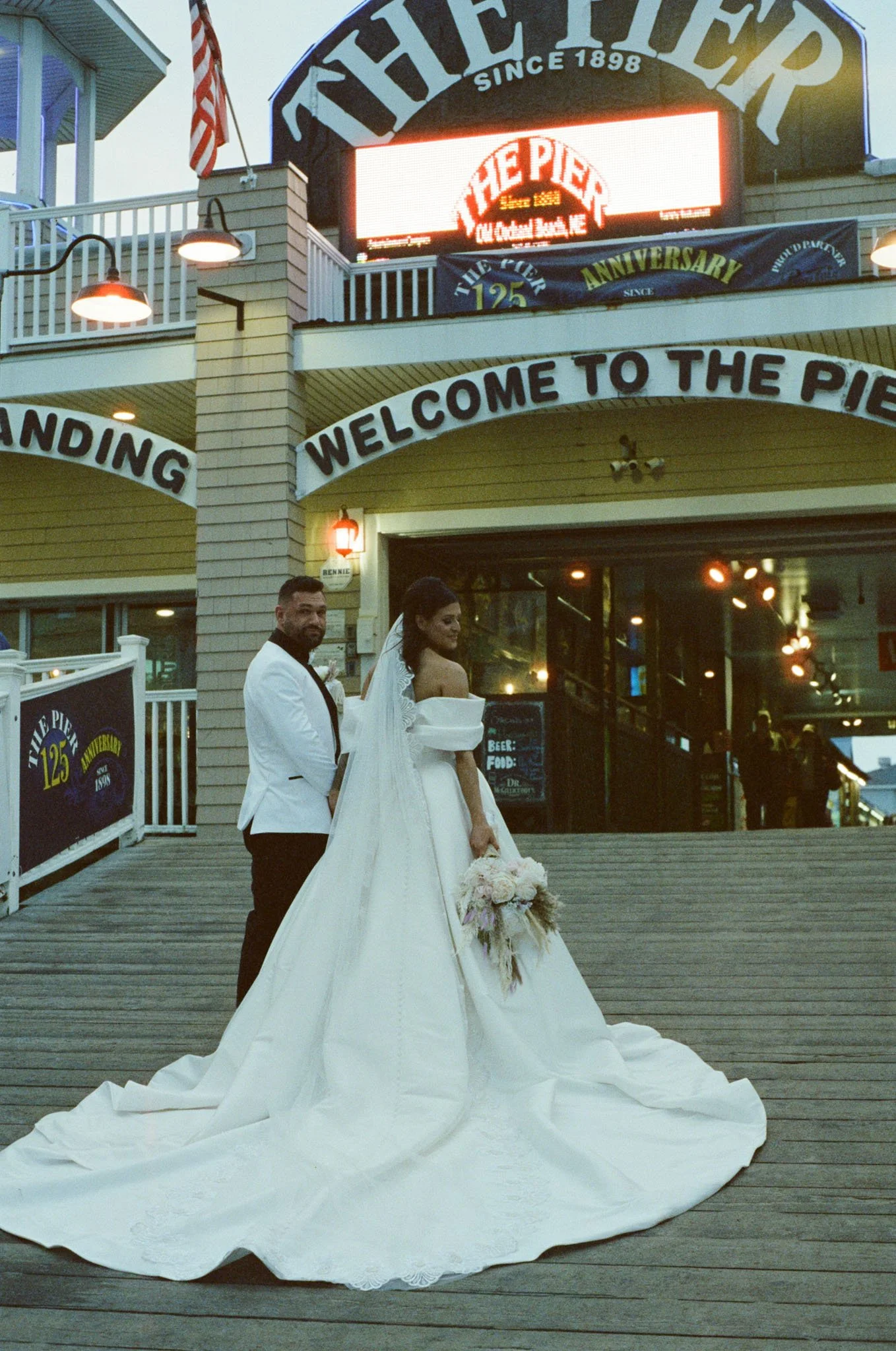 Old-orchard-maine-wedding-ceremony-photography-foxspit-bymariamylena-171.JPG