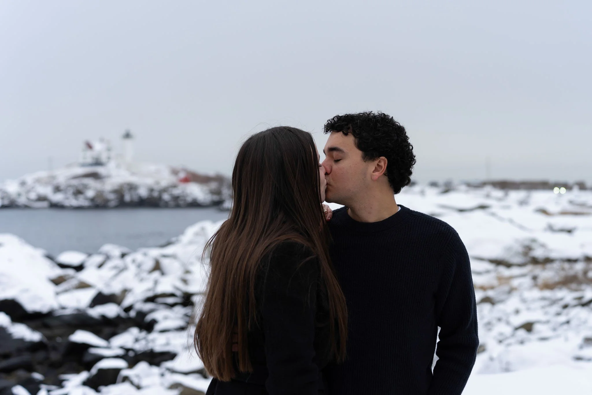 Kittery-maine-suprise-engagement-wedding-proposal-couples-portrait-session-documentary-fine-art-nubble-lighthouse-273.JPG