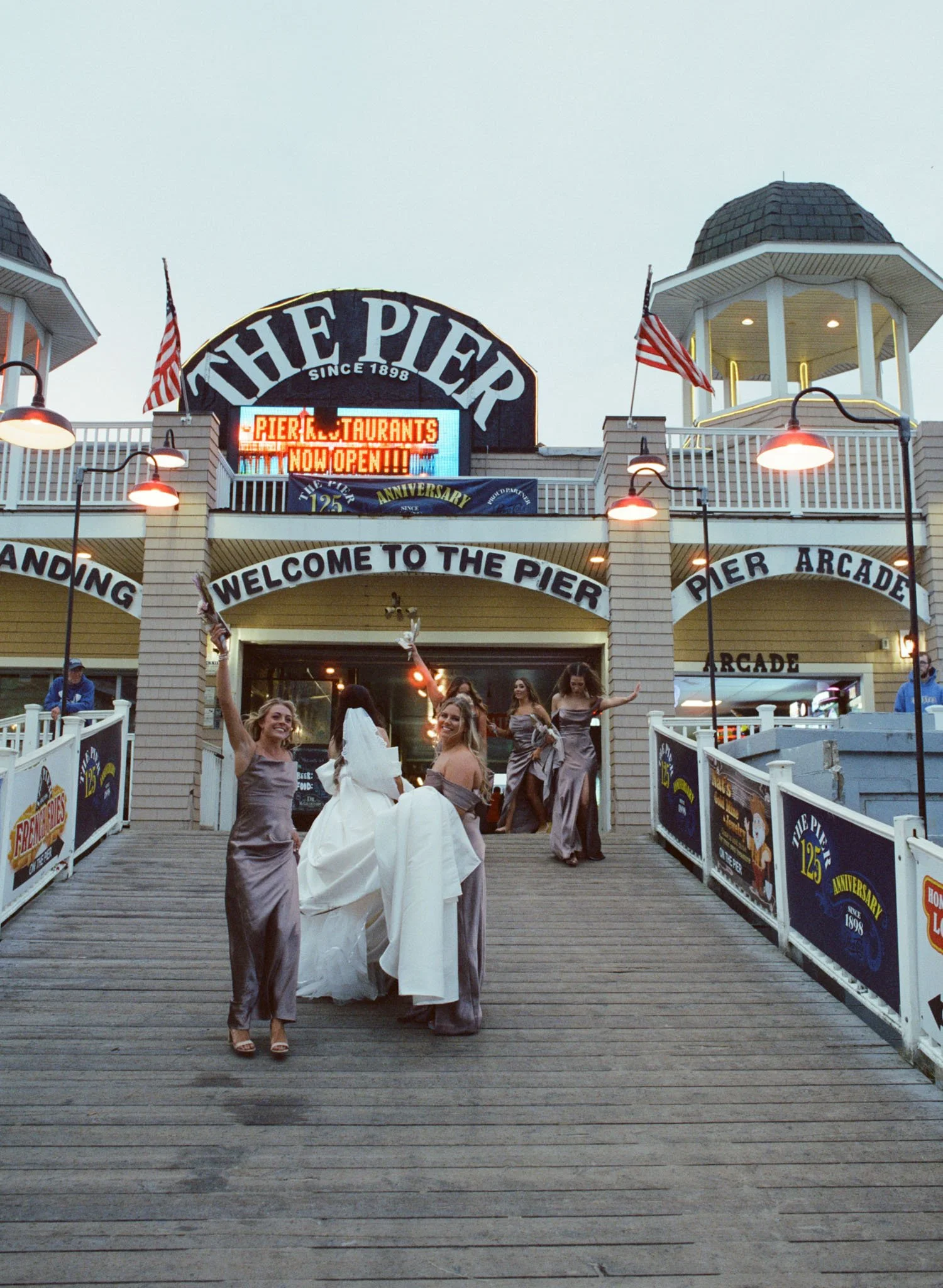 Old-orchard-maine-wedding-ceremony-mediumformat-film-photography-foxspit-bymariamylena-9.JPG