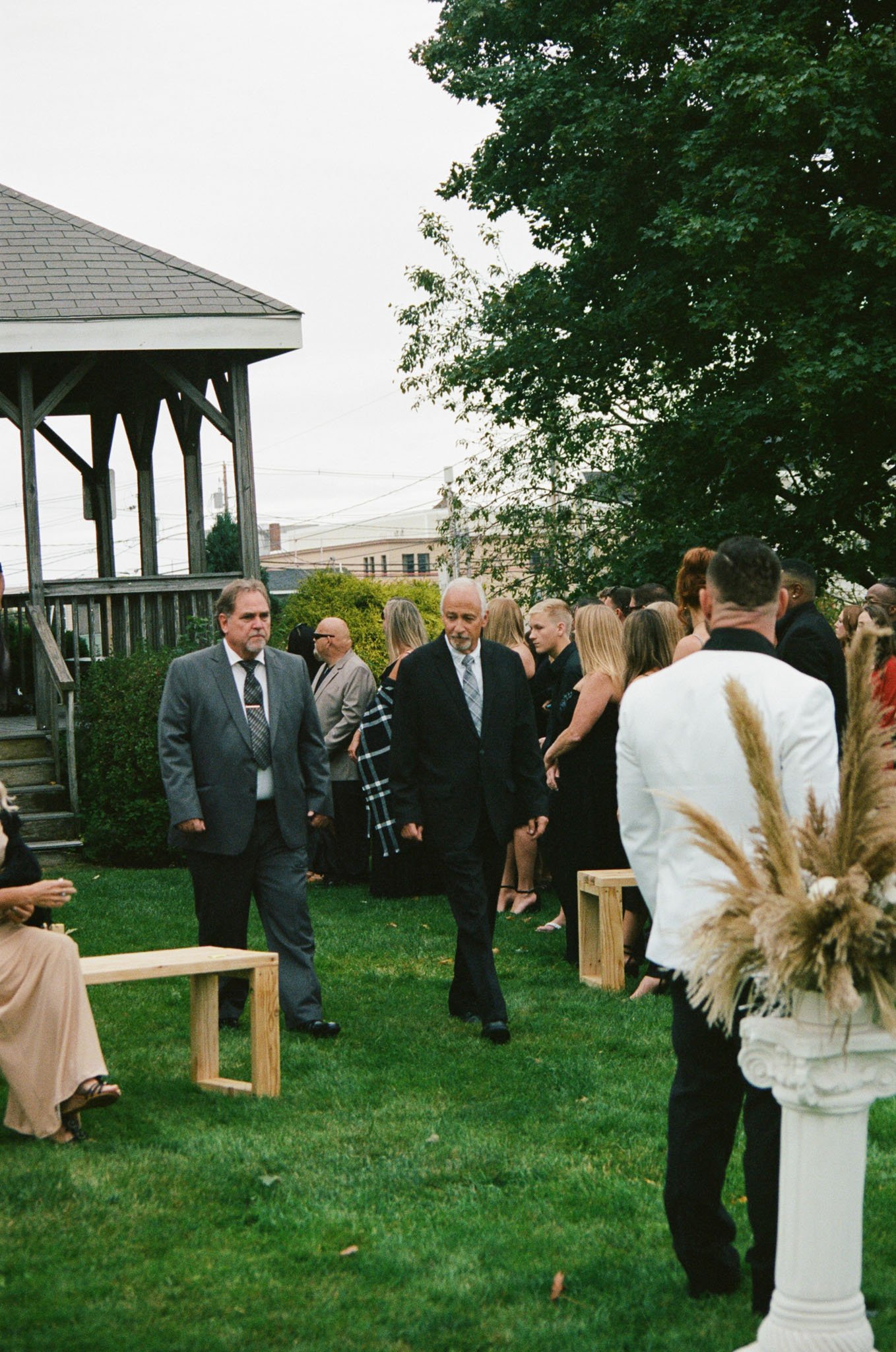Old-orchard-maine-wedding-ceremony-photography-foxspit-bymariamylena-110.JPG