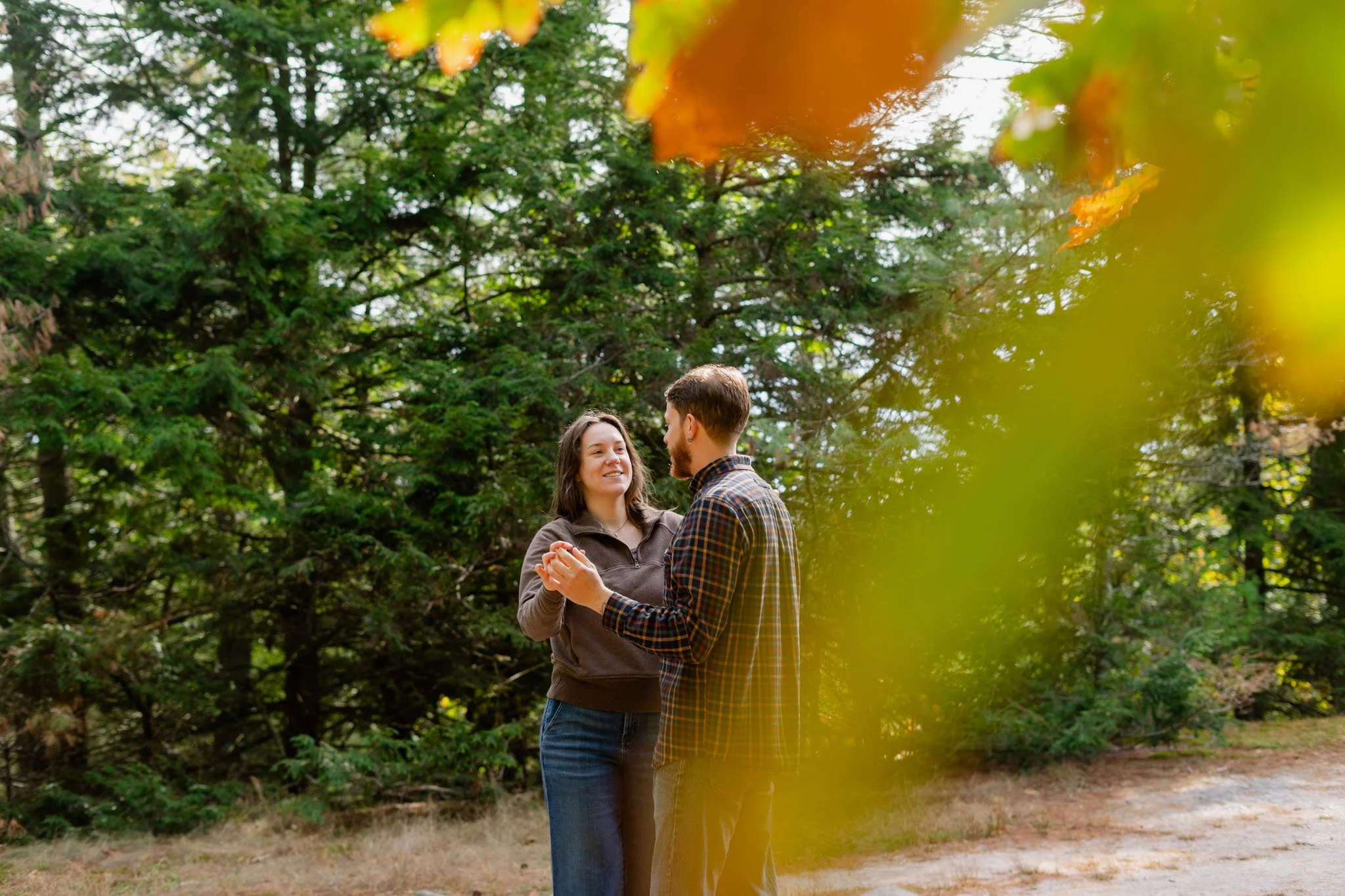 suprise-wedding-proposal-engagement-photography-bradburymt-freeport-maine-149.JPG