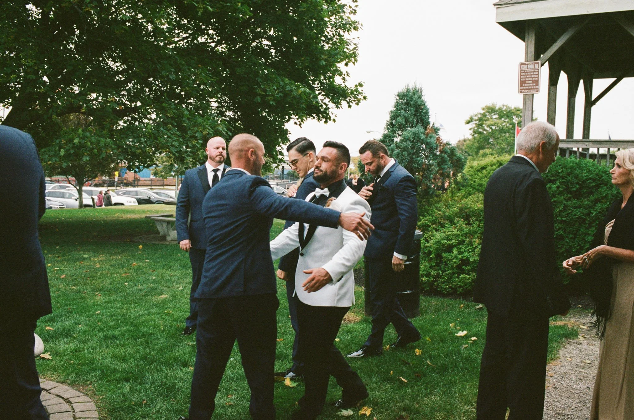 Old-orchard-maine-wedding-ceremony-photography-foxspit-bymariamylena-88.JPG