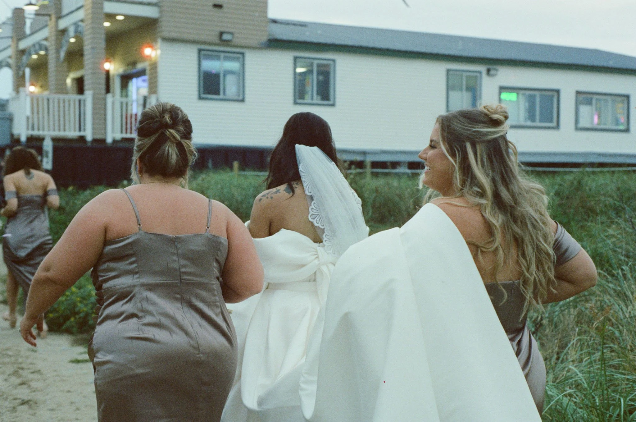 Old-orchard-maine-wedding-ceremony-photography-foxspit-bymariamylena-165.JPG