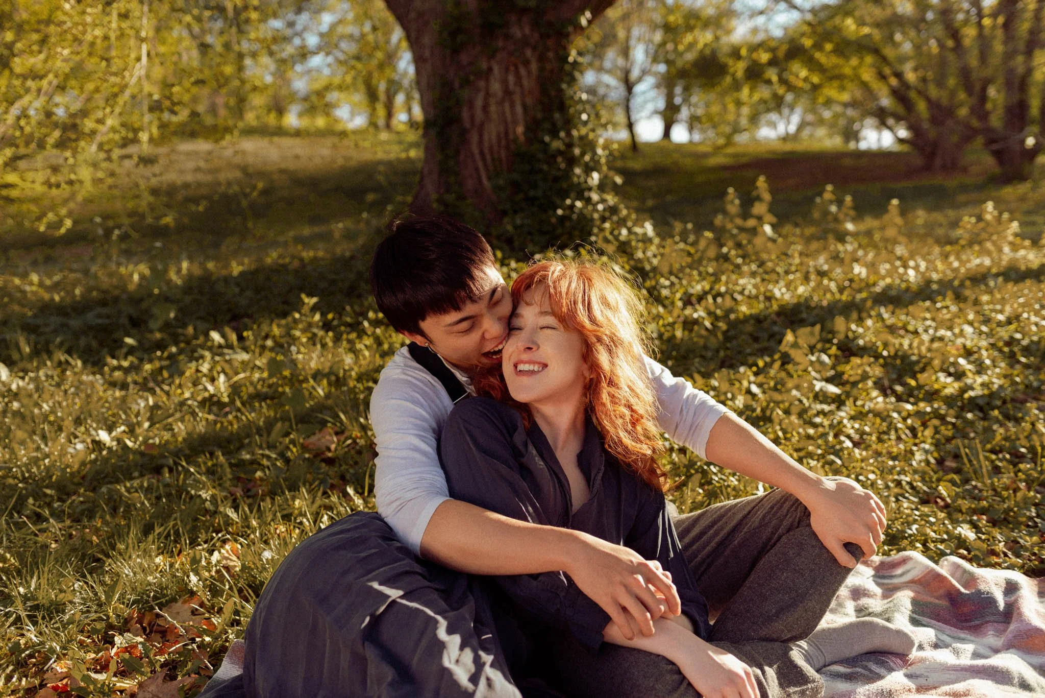 Boston_Arboretum_Picnic-Couples-Photoshoot-Engagement-session-6.JPG