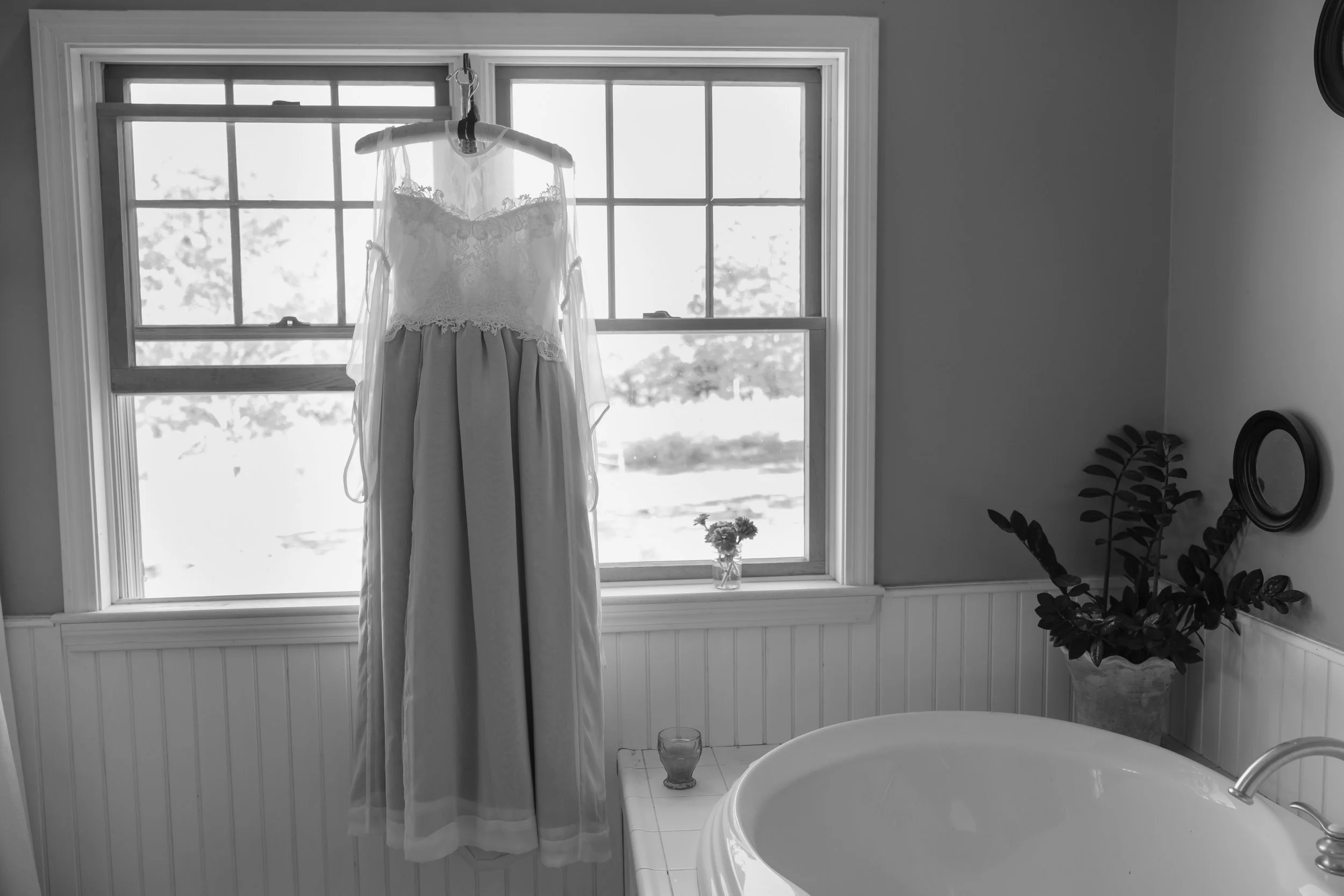 Al_x_Al_BW_Wedding_Maine_September272025_Foxspit-15.jpg