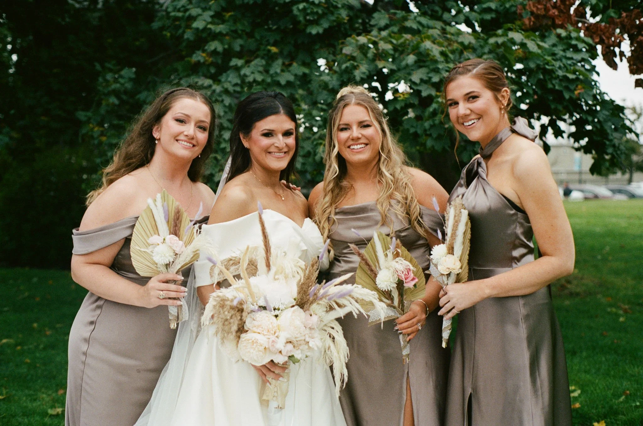 Old-orchard-maine-wedding-ceremony-photography-foxspit-bymariamylena-140.JPG