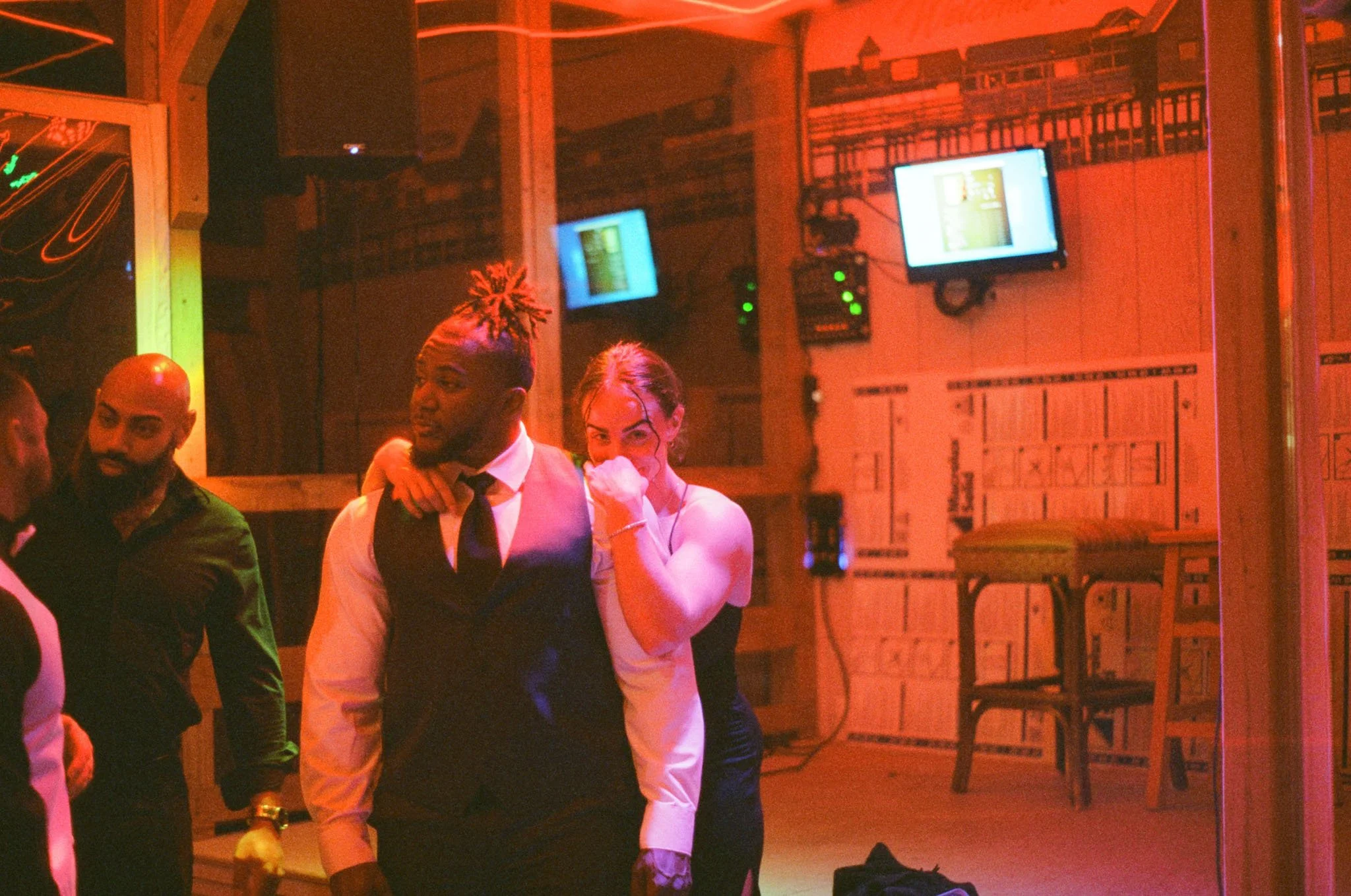 Old-orchard-maine-wedding-ceremony-photography-foxspit-bymariamylena-195.JPG
