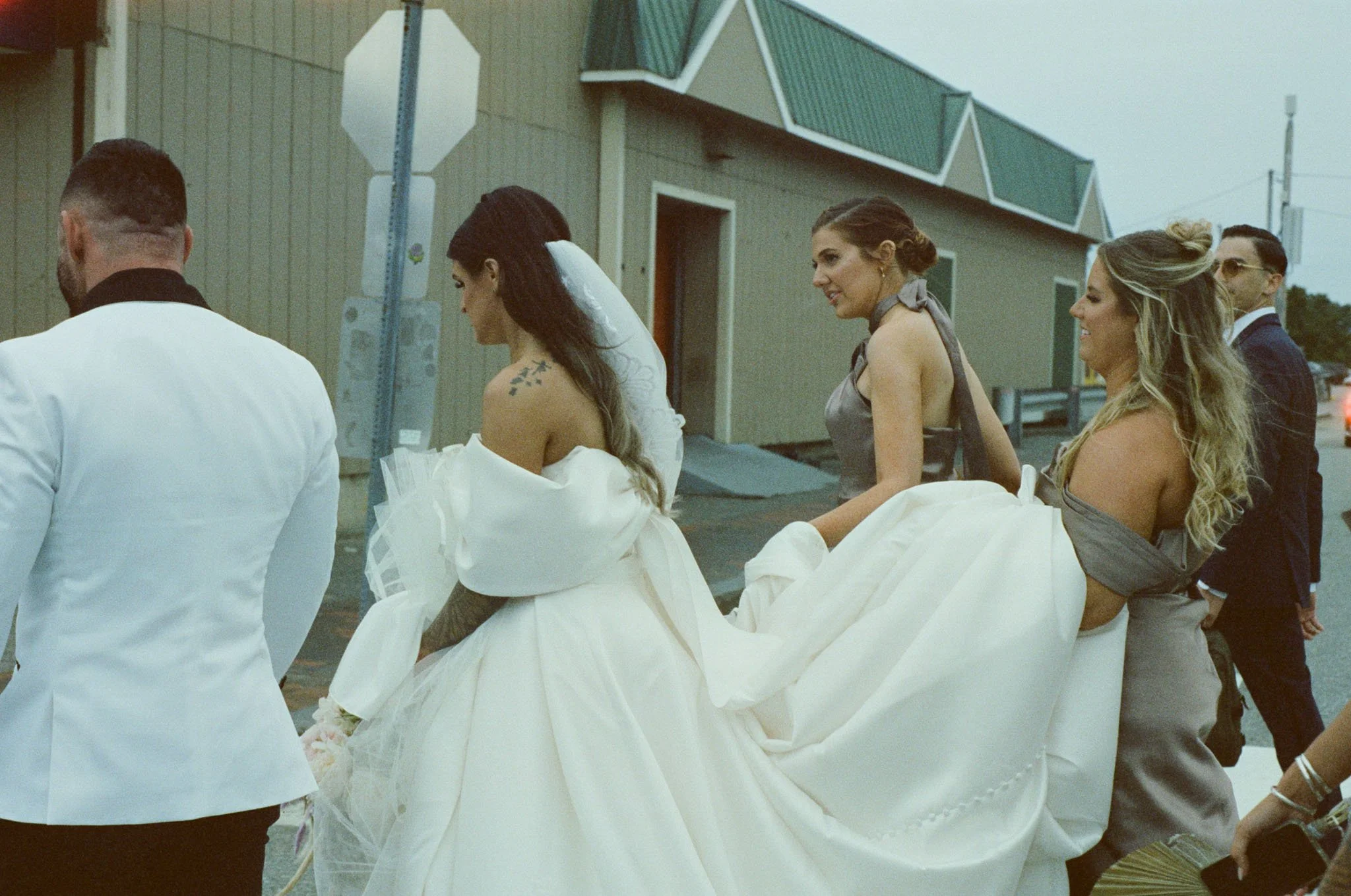 Old-orchard-maine-wedding-ceremony-photography-foxspit-bymariamylena-157.JPG