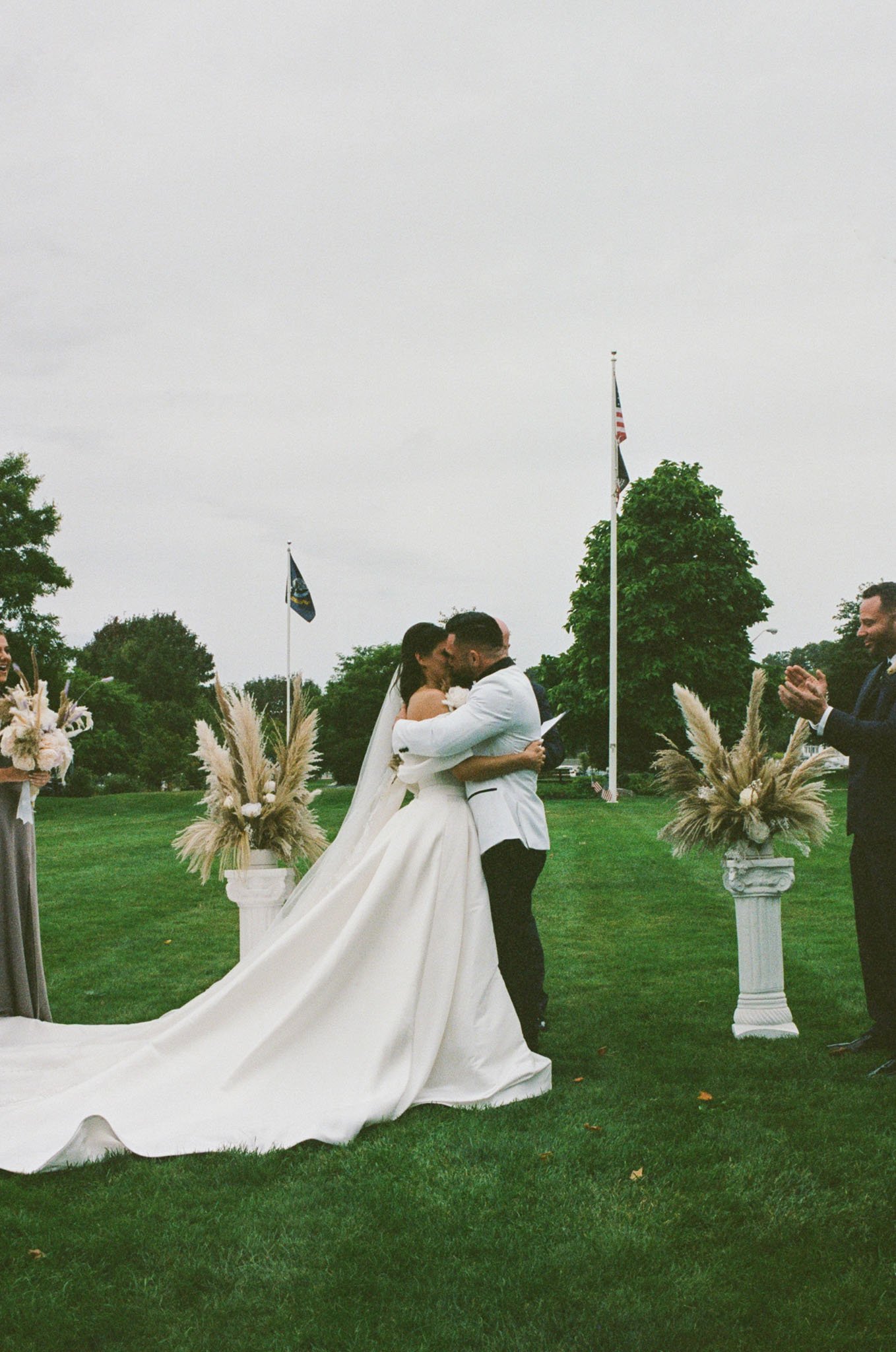 Old-orchard-maine-wedding-ceremony-photography-foxspit-bymariamylena-99.JPG