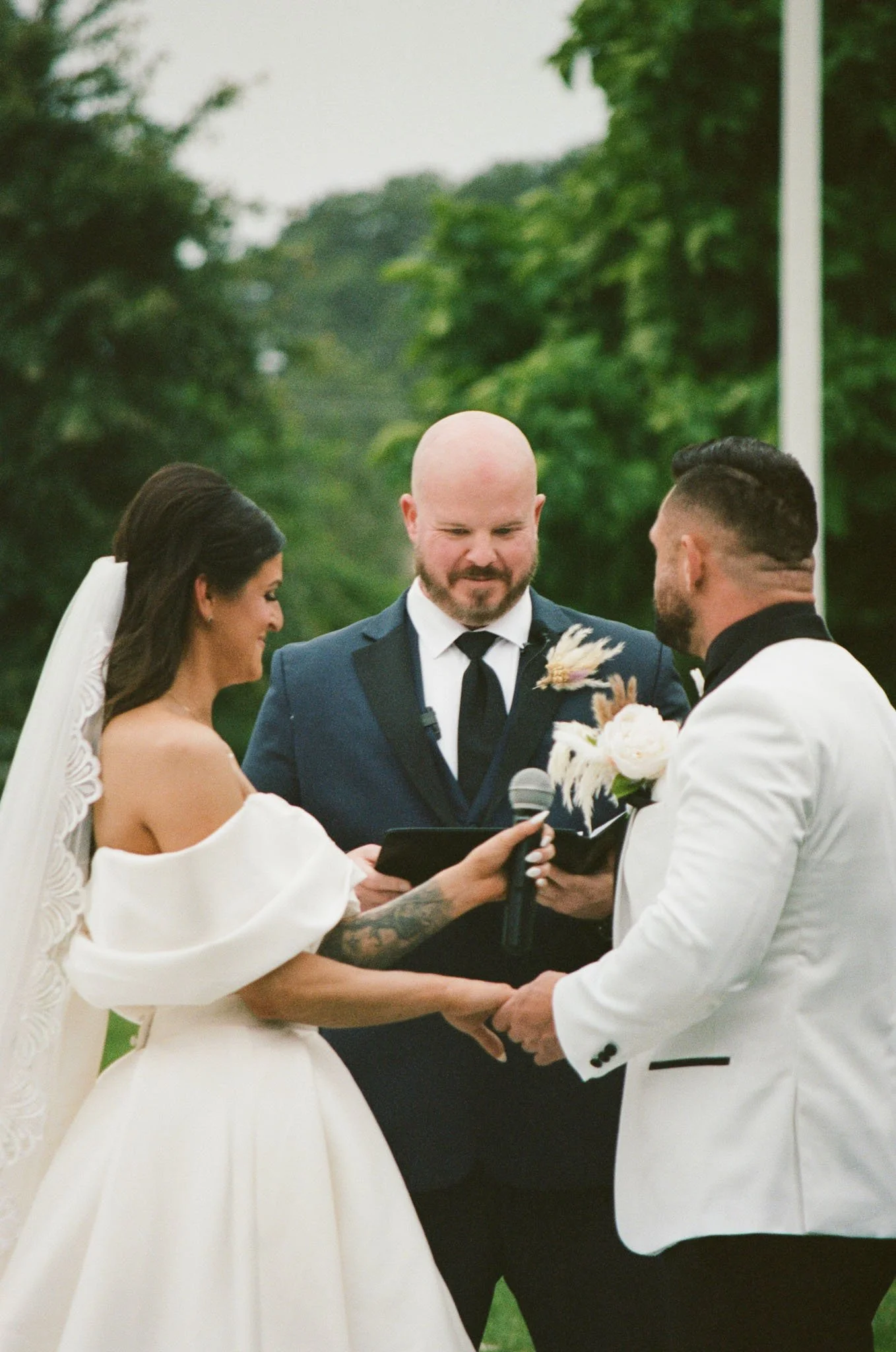 Old-orchard-maine-wedding-ceremony-photography-foxspit-bymariamylena-125.JPG