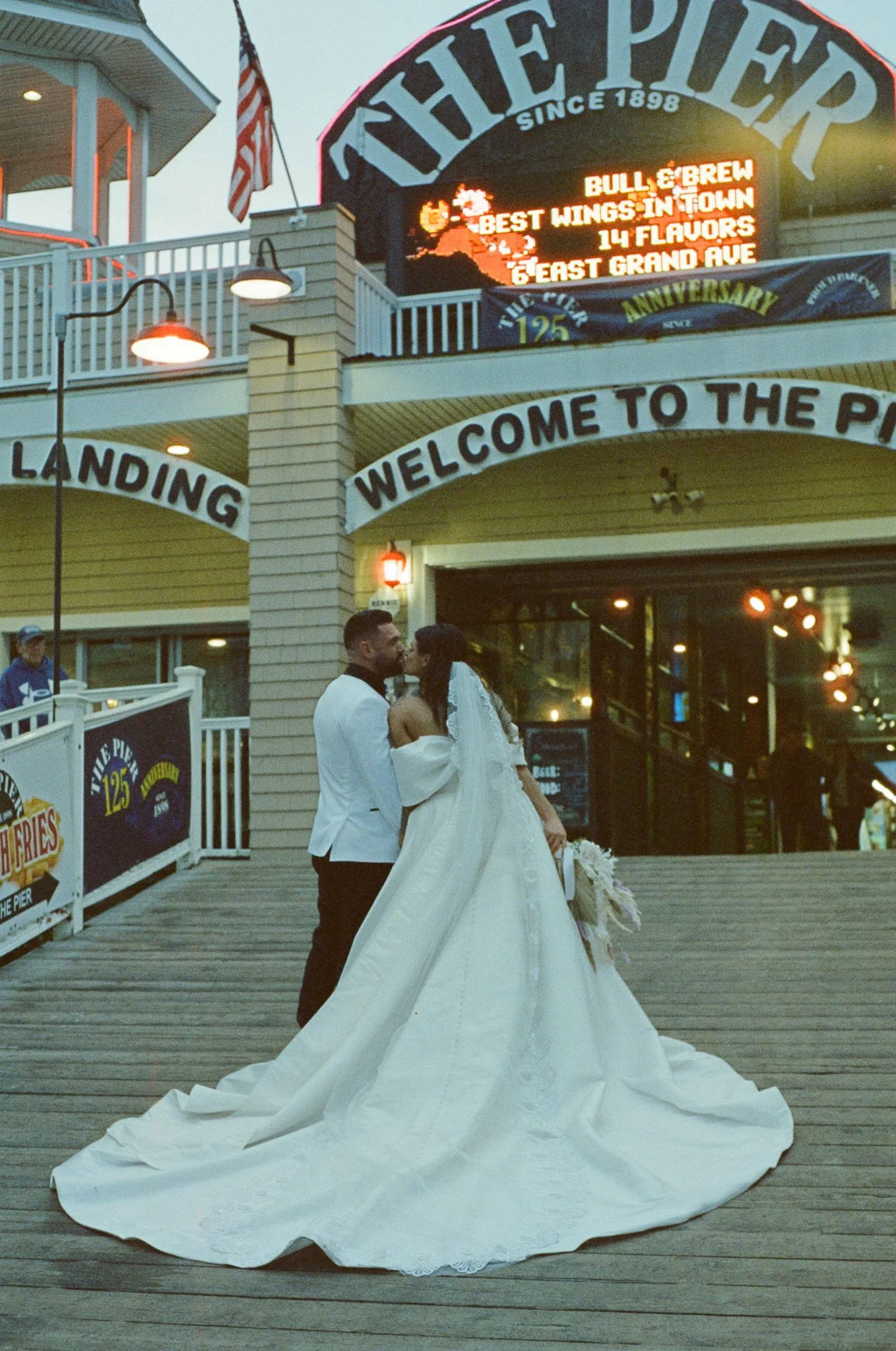 Old-orchard-maine-wedding-ceremony-photography-foxspit-bymariamylena-170.JPG