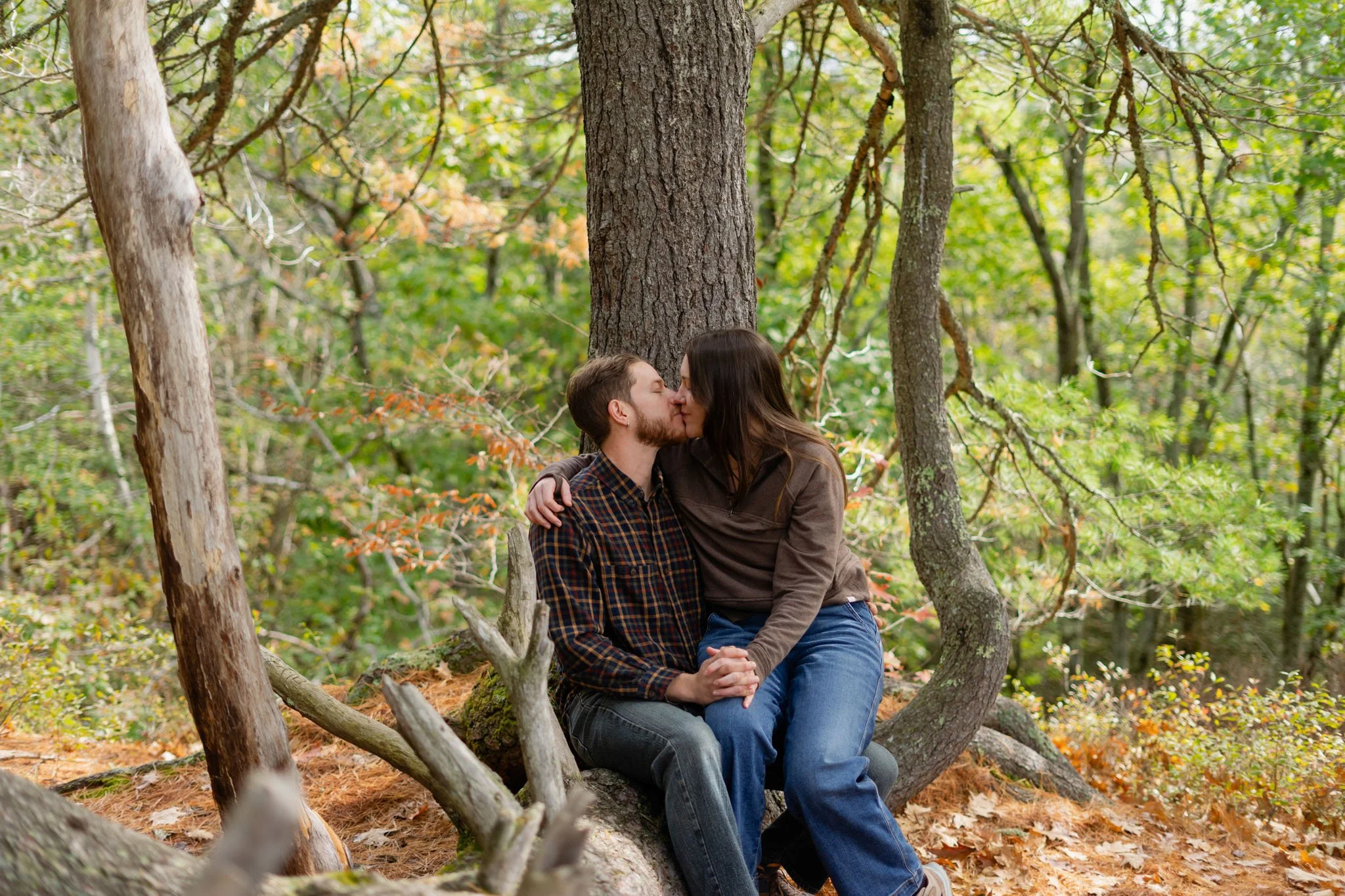 suprise-wedding-proposal-engagement-photography-bradburymt-freeport-maine-80.JPG