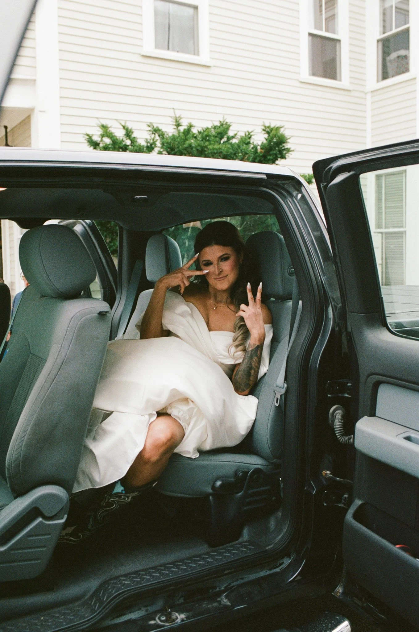 Old-orchard-maine-wedding-ceremony-photography-foxspit-bymariamylena-82.JPG