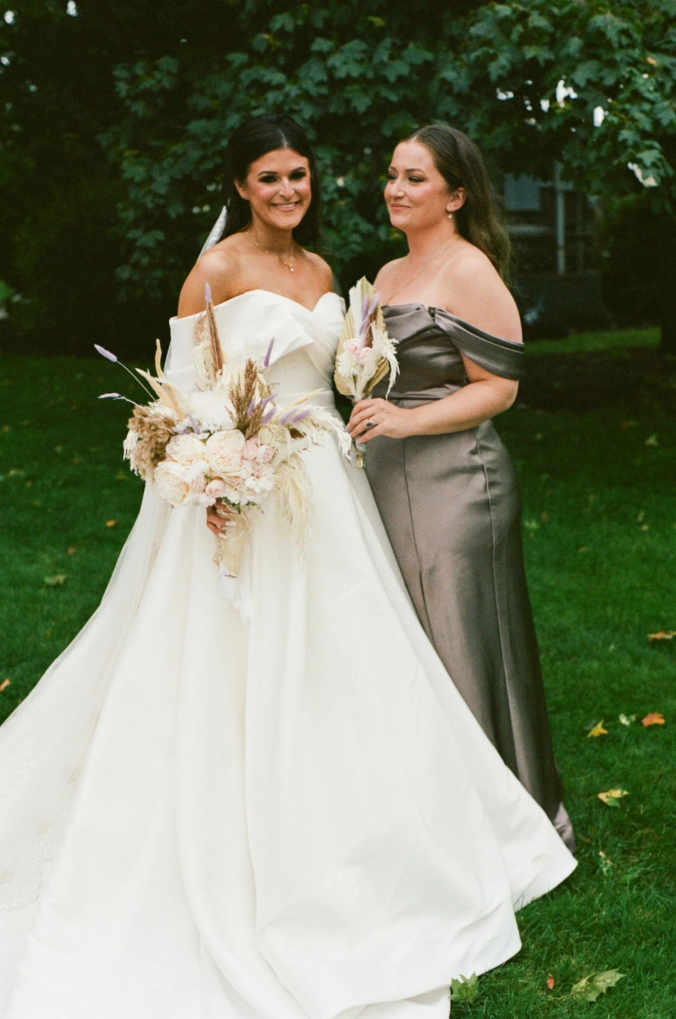 Old-orchard-maine-wedding-ceremony-photography-foxspit-bymariamylena-143.JPG