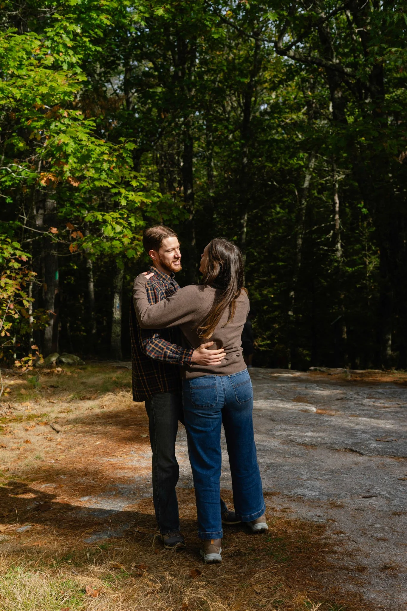 suprise-wedding-proposal-engagement-photography-bradburymt-freeport-maine-124.JPG