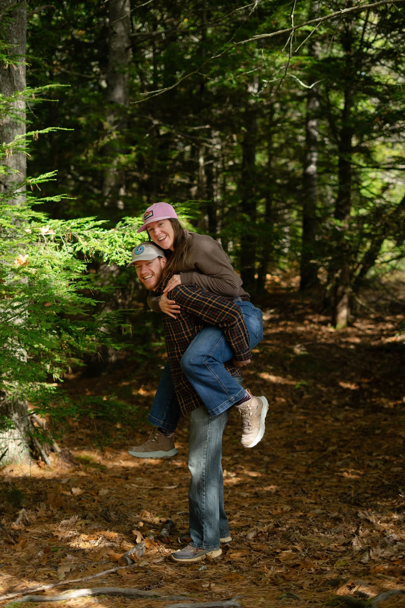 suprise-wedding-proposal-engagement-photography-bradburymt-freeport-maine-211.JPG