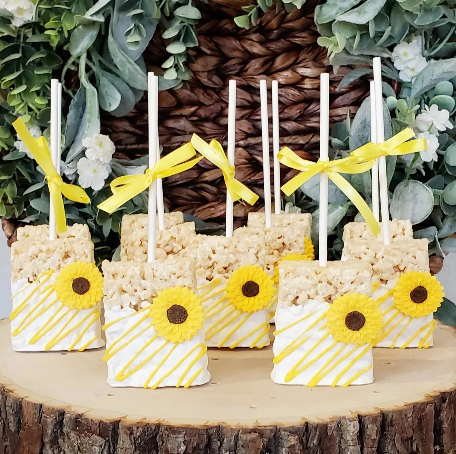 How to Host a Sunflower-Themed Bridal Shower