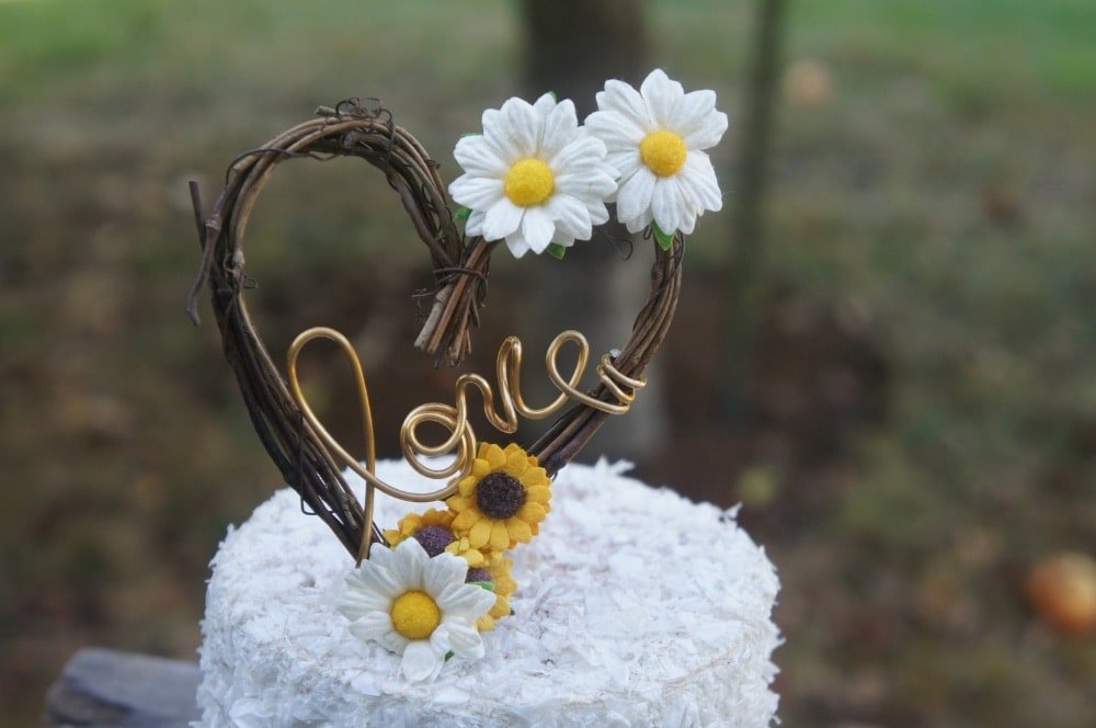 Summer Wedding Cake Topper by RelaxingRecoveries