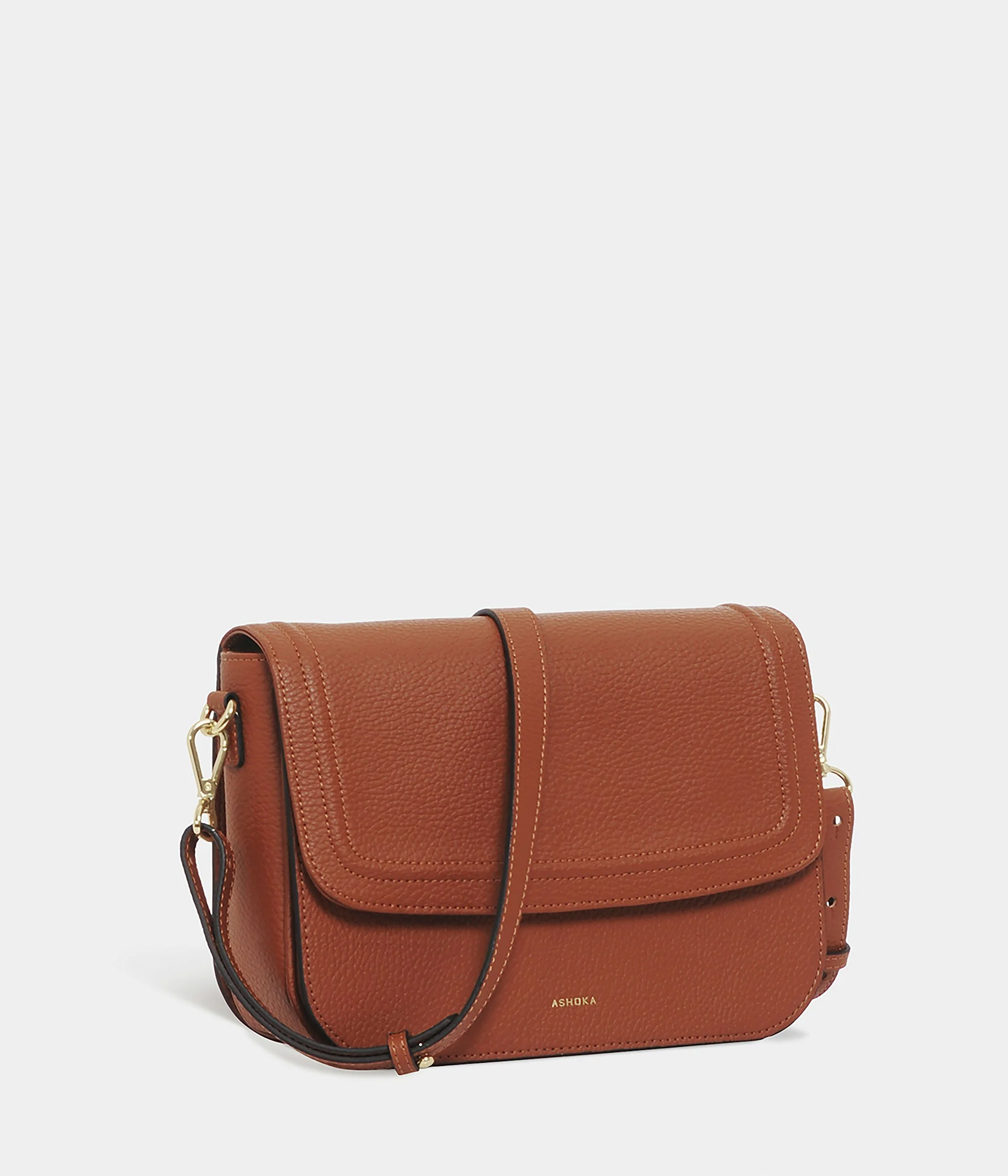 Win a Leather Handbag Up to $429 for Your Special Day (5 Winners)