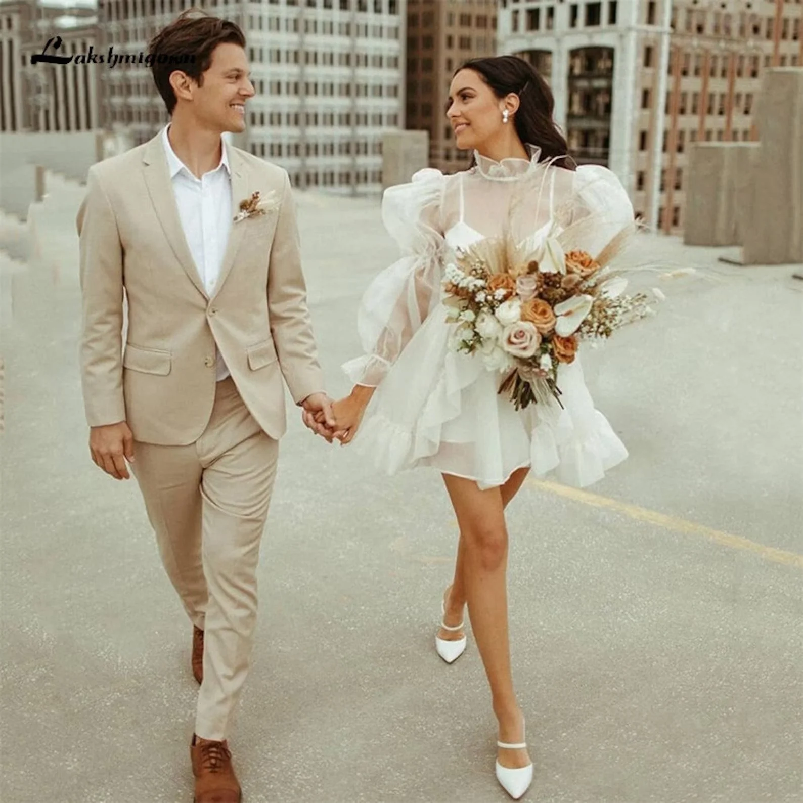 Go Bustle-Free! 9 Stunning Wedding Dress Bustle Alternatives Go Bustle-Free! 9 Stunning Wedding Dress Bustle Alternatives