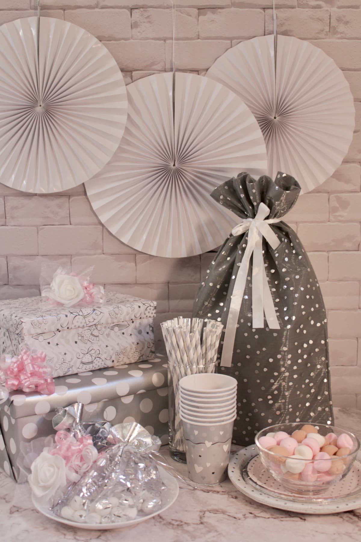 5 Simple Bridal Shower Ideas To Celebrate A Bride-To-Be