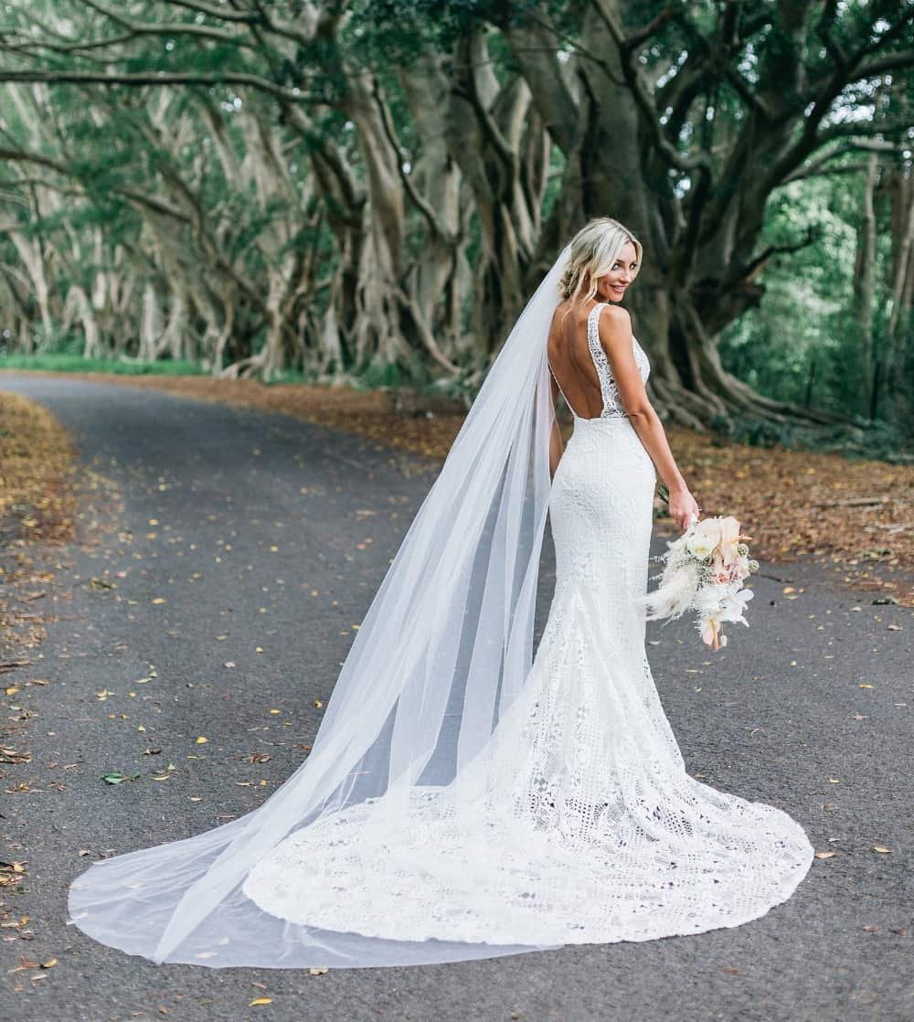 36 Stunning Wedding Veils That Will Leave You Speechless