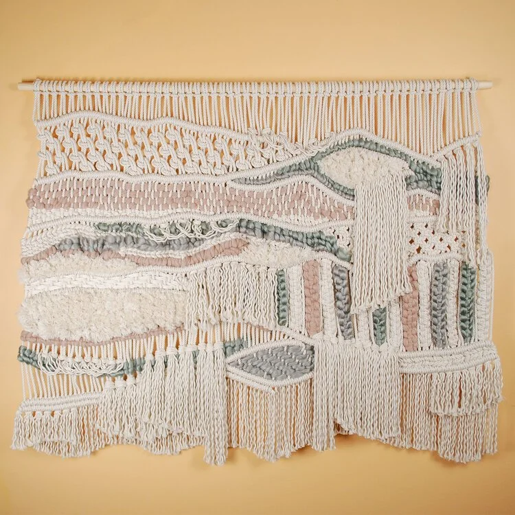Macrame+with+yarn01+yes.jpg
