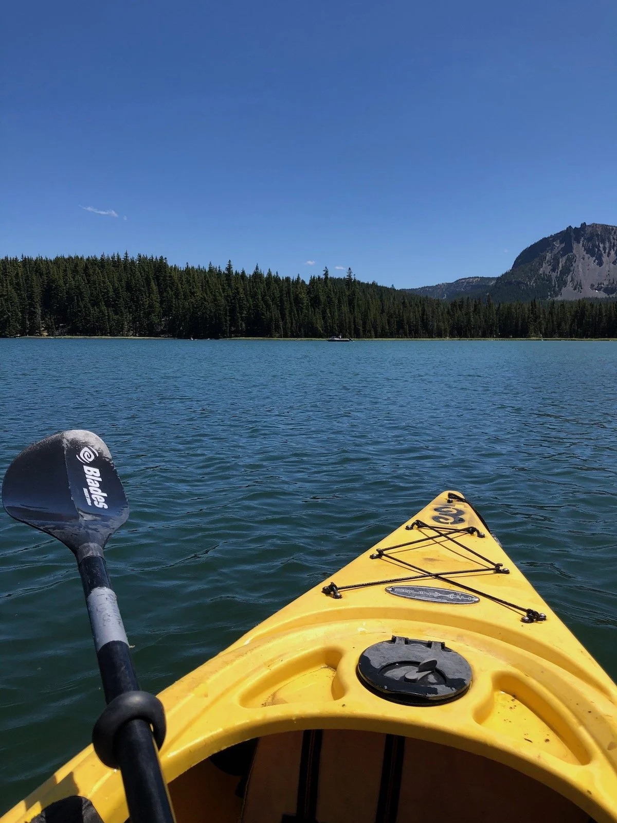 Paulina Lake lodge kayak rental