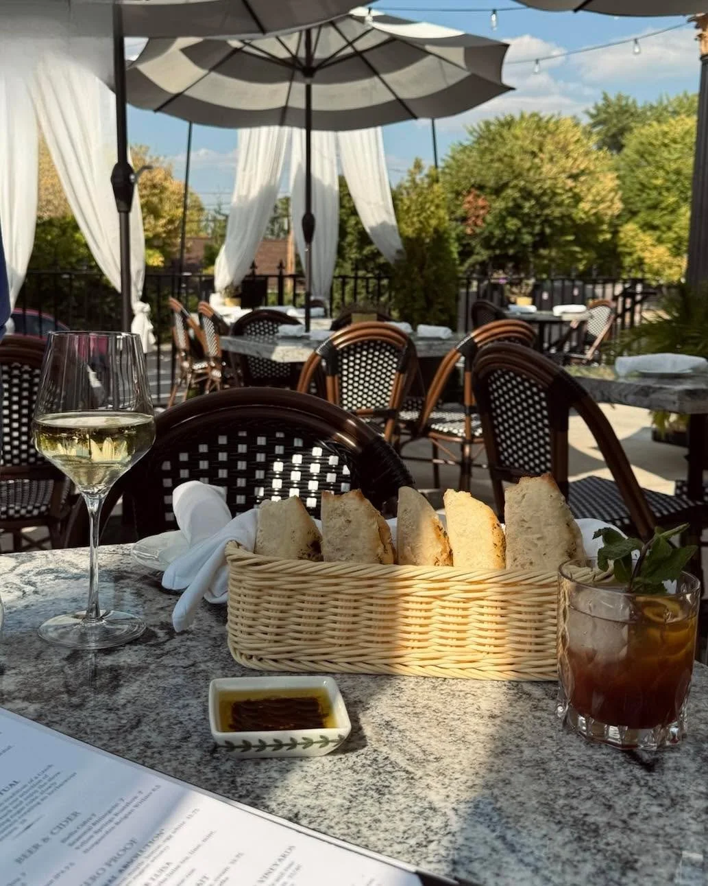 Manifesting clear skies &amp; patio vibes for your Friday evening 🤞 ☀️ 

*Our patio is OPEN any time is warm enough for you to enjoy a drink or meal out there! So even if you don&rsquo;t see someone sitting outside when you arrive. always ask!