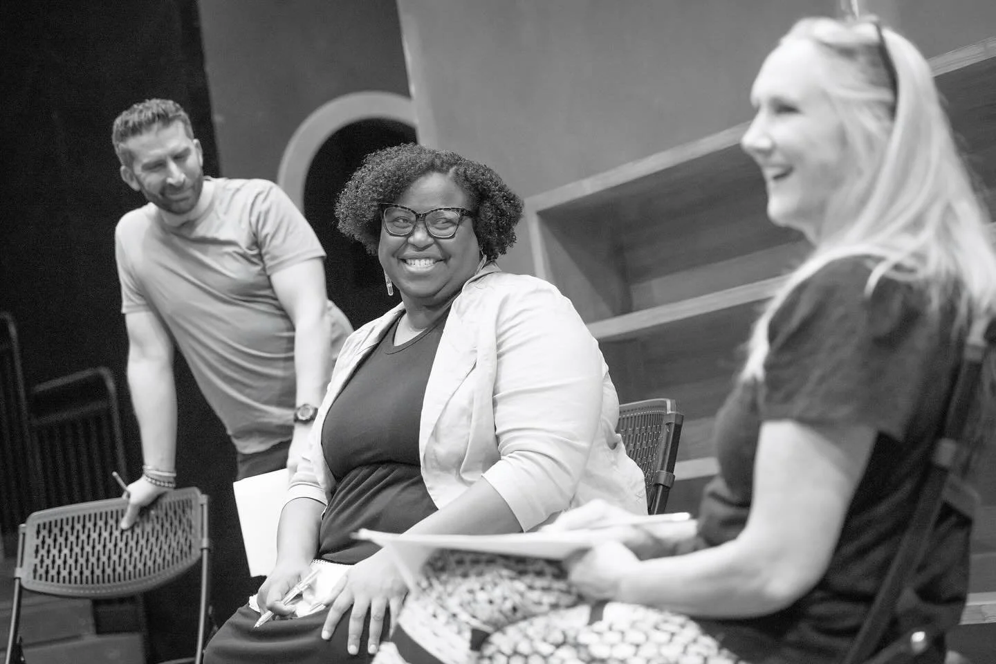 The Regional Premiere of EUREKA DAY by Jonathan Spector premieres September 19!
Here’s a special look as the cast rehearses this Tony Award-winning comedy.
📸 @joeywatkinsphoto
#houstontheatre #bts #comedy #houarts #theater