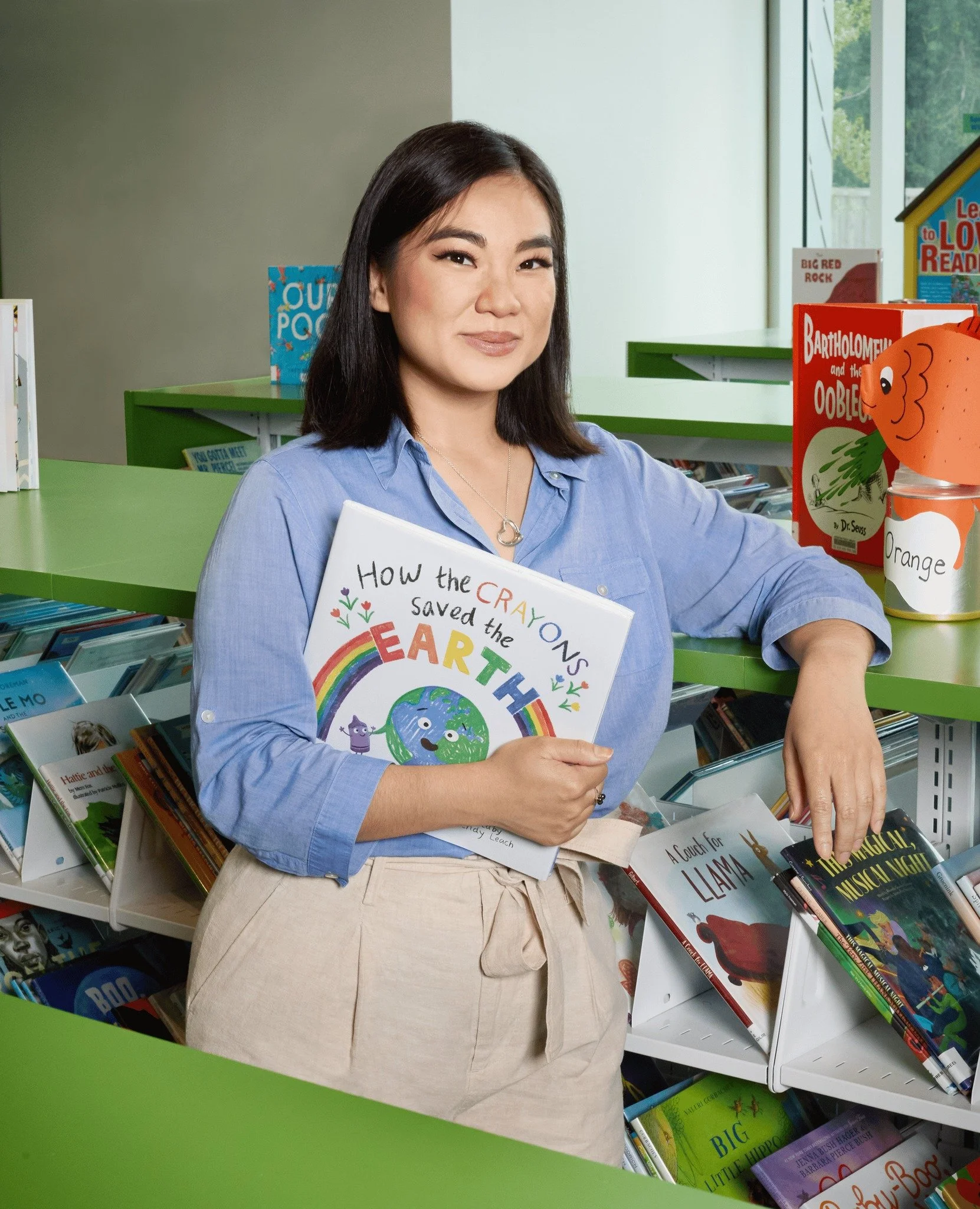 ✨ Meet the Cast of EUREKA DAY in partnership with Books Between Kids!
📚 For the run of the show, we’re proud to partner with Books Between Kids to support their mission of providing books to children in need across Houston. If you’d lik