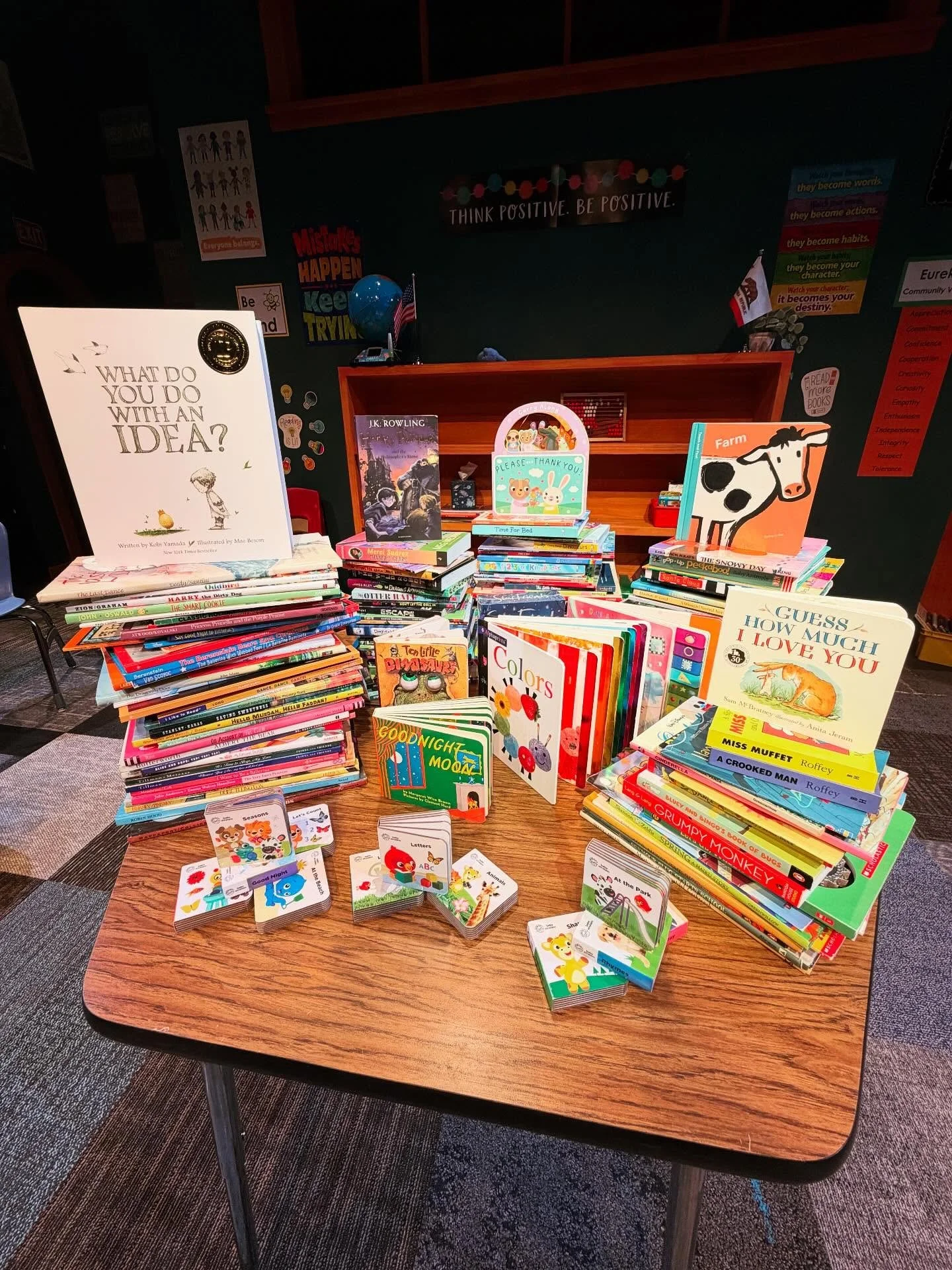 We here at 4th Wall are ecstatic to be partnering with Books Between Kids for the run of EUREKA DAY. Just take a look at how many books have arrived for children in need across Houston!
The best part? It’s not over yet! Continue to bring new