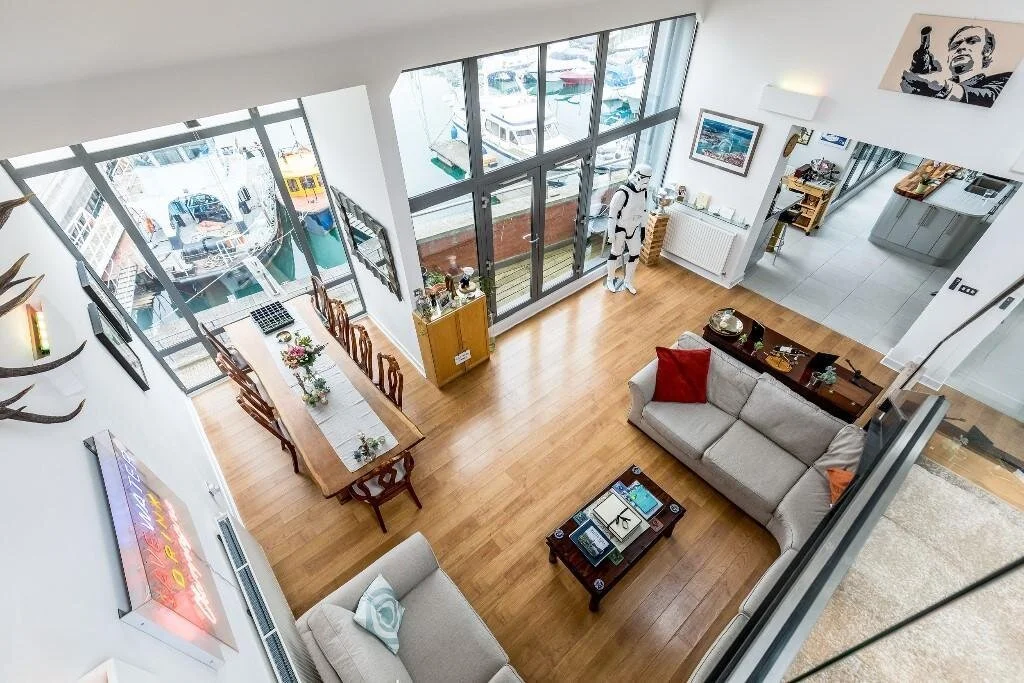 £1 Million House in Old Portsmouth: an FPV Drone Tour