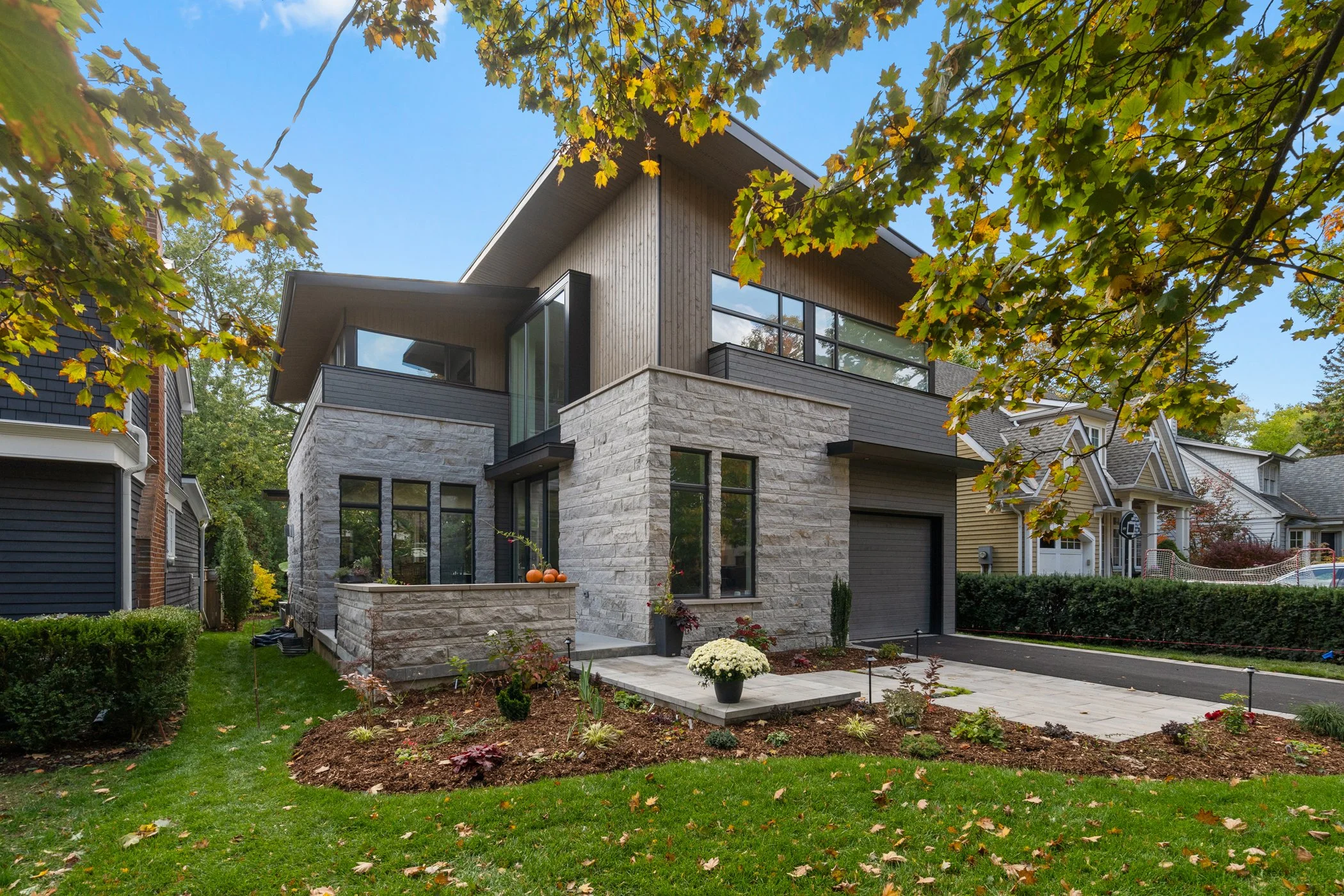 Terra Nova - 328 Douglas - Final Exteriors - Web - 13.jpg